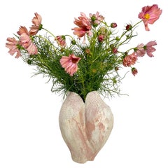 Vase en céramique rose texturé - Récupéré dans une cerisier perdue - Fabriqué à la main - Organic Modern
