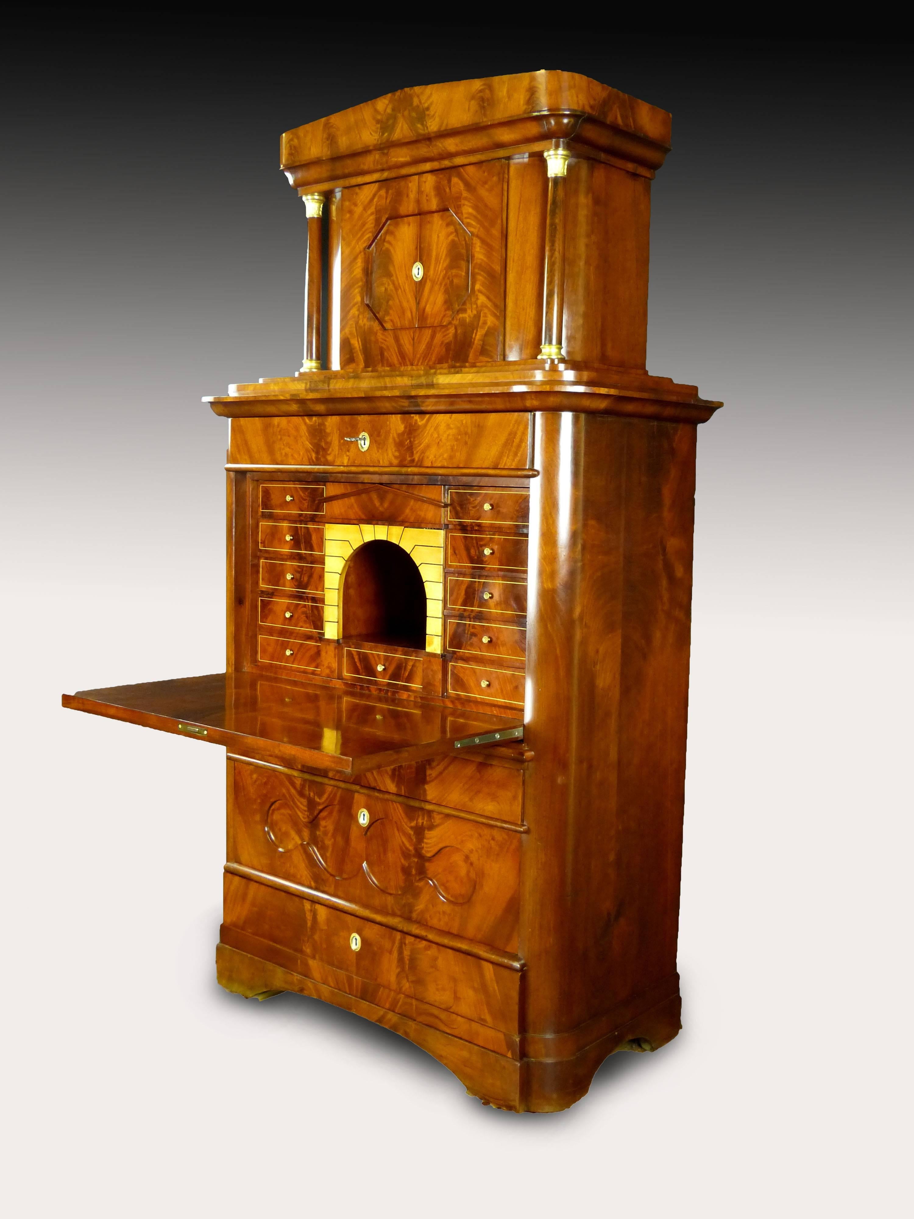 Secretaire Tabernacle Early 19th Century Biedermeier Signed For Sale 3