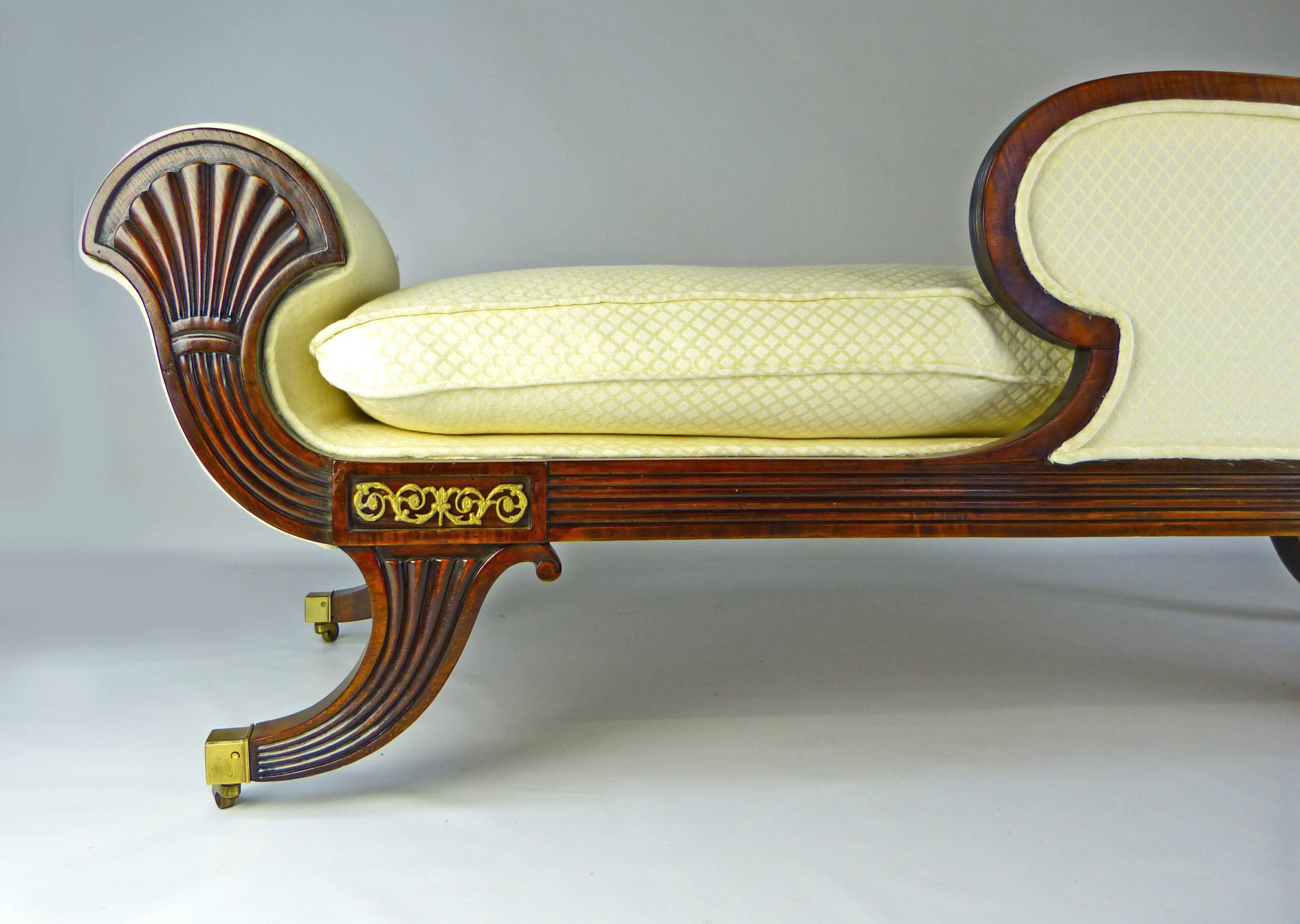 Mahogany Chaise Long or Daybed Early 19th Century American - RETIREMENT SALE