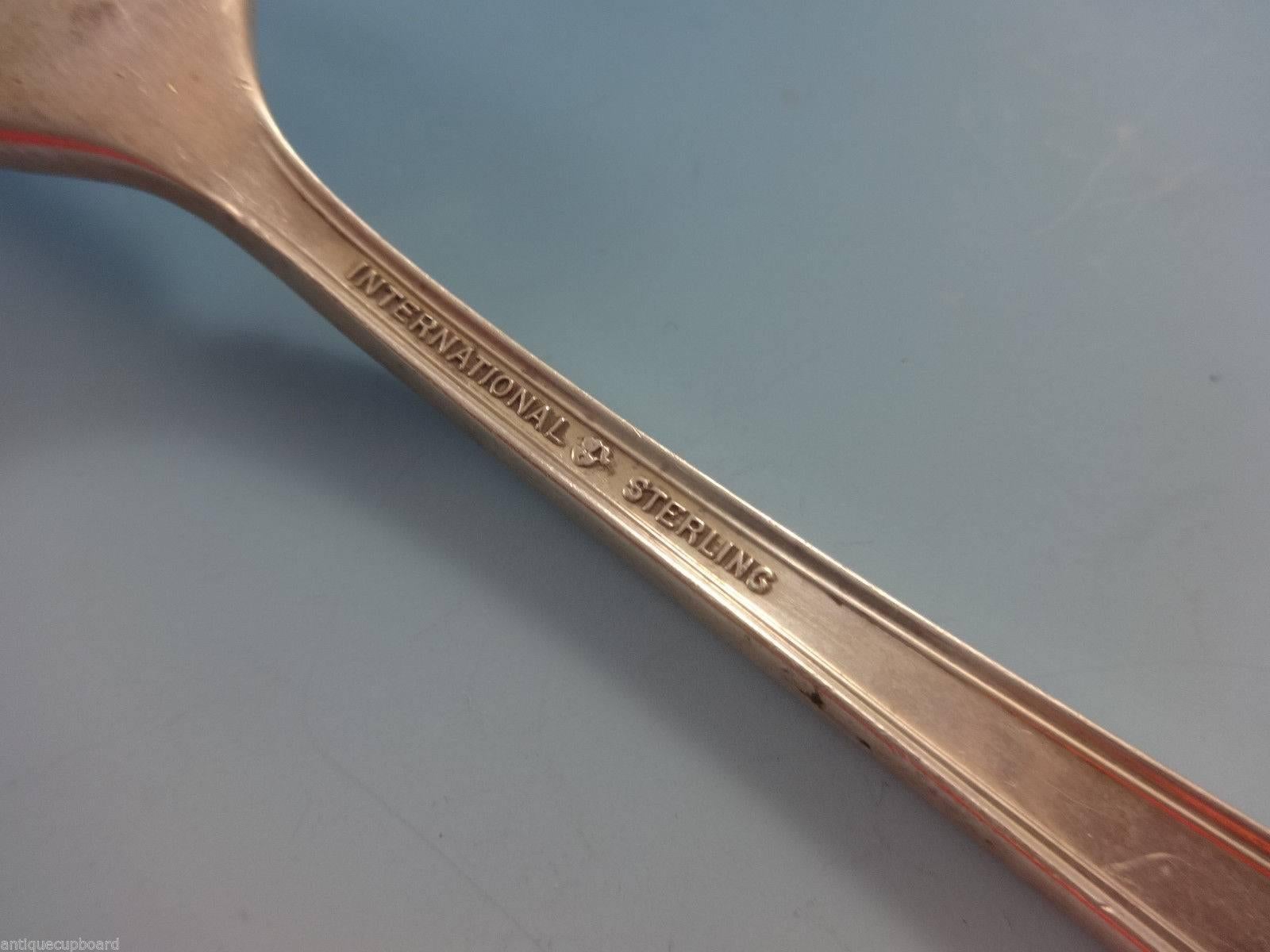 Brocado de International Sterling Juego de cubiertos de plata para 8 Servicio de 50 piezas Plata esterlina en venta