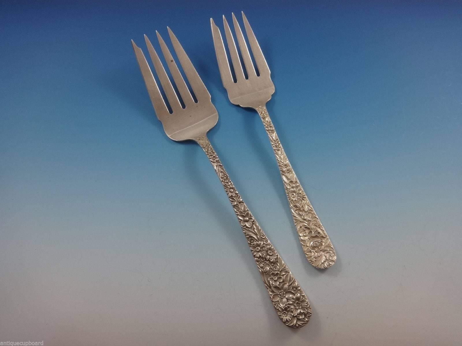 Repousse by Kirk Sterling Silver Flatware Set for 12 Service 89 Pieces In Excellent Condition In Big Bend, WI