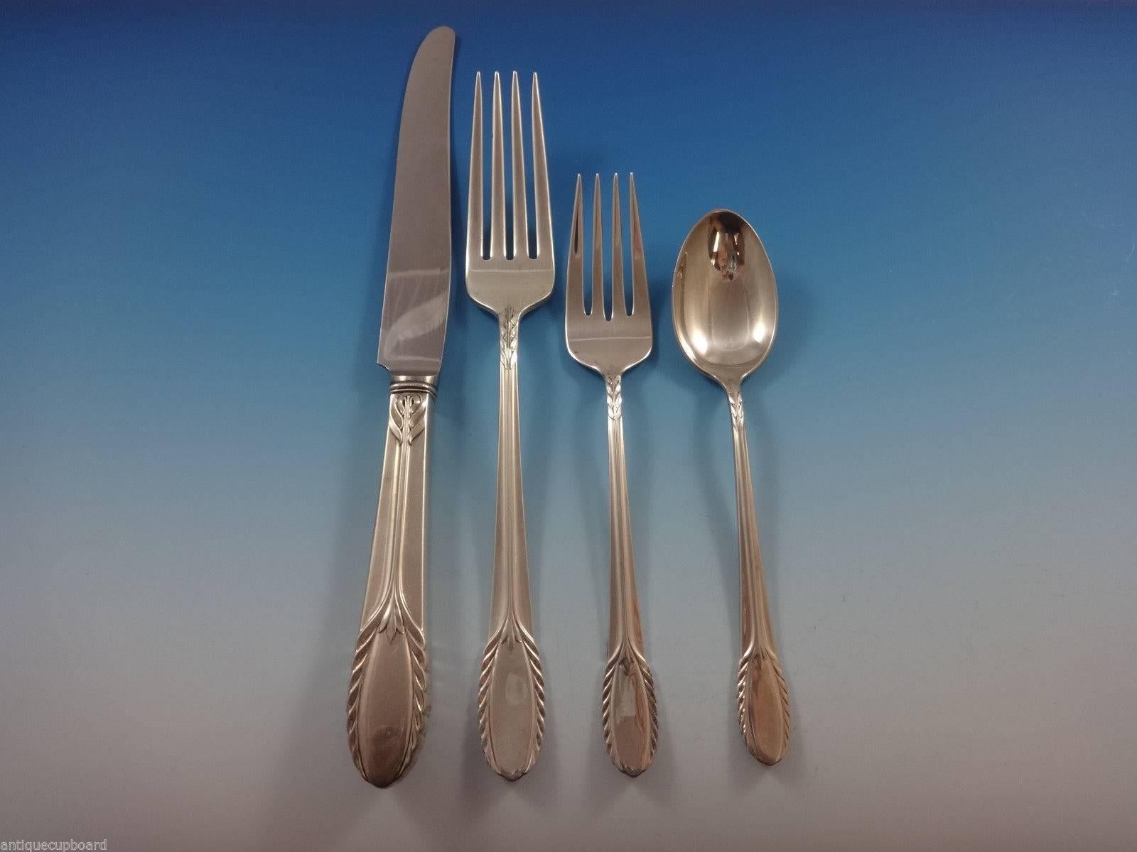 Trousseau by International Sterling Silver Flatware Service Set Dinner 53 Pieces In Excellent Condition For Sale In Big Bend, WI