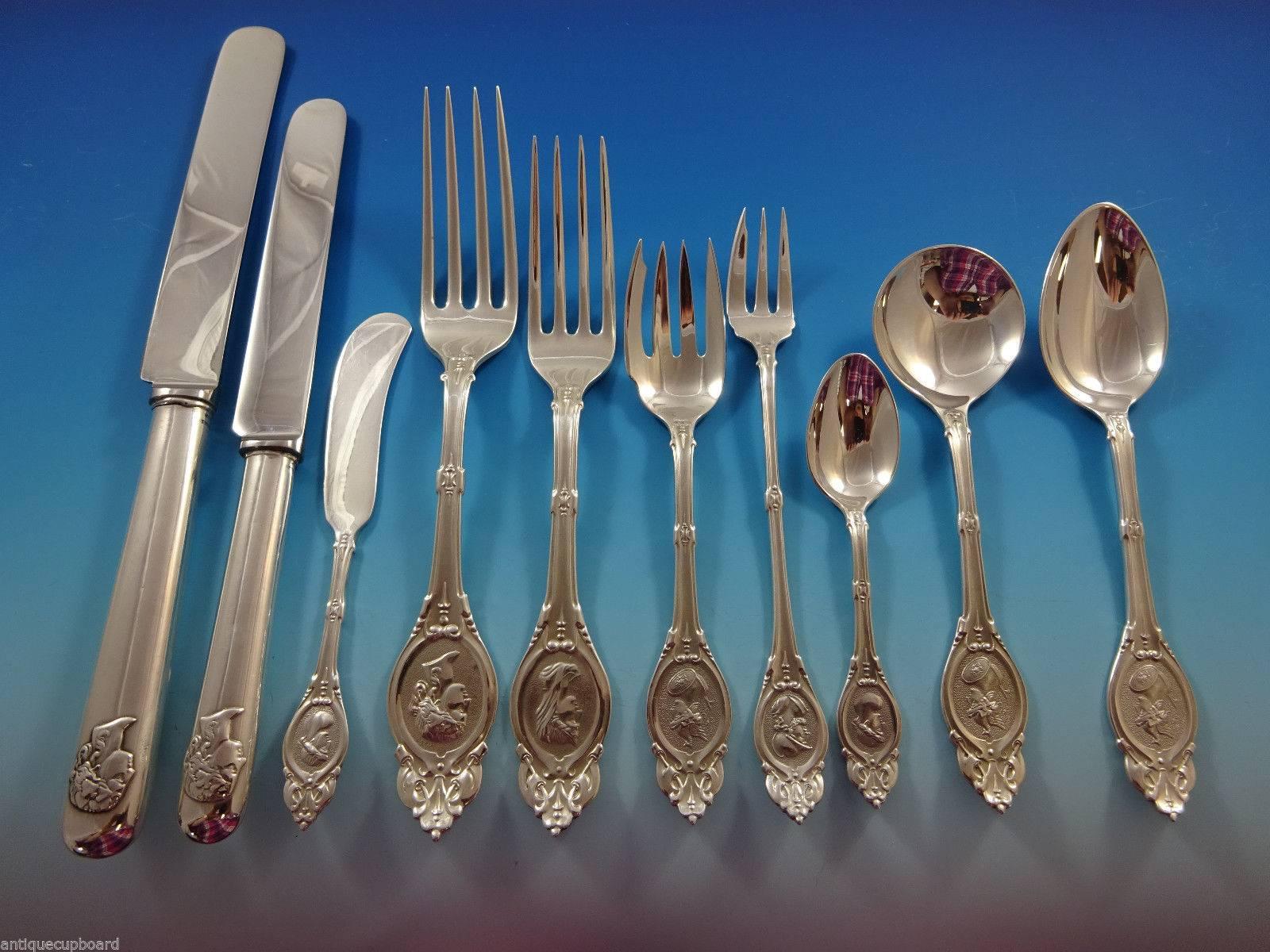 Medallion by Shiebler/Polhamus.
 

Massive 181 piece Sterling silver Flatware set in the pattern Medallion by Polhamus/Shiebler, circa 1860s. Shiebler acquired the John Polhamus flatware dies about the year 1865. This rare vintage, figural,