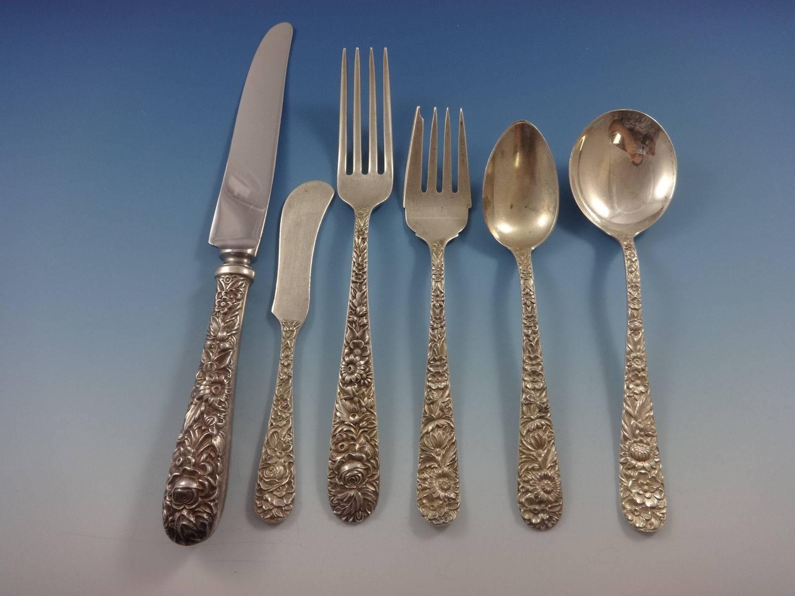 This pattern was named after the art of repoussé (the process of embossing metal from the back by hammering), originally used in European silversmithing. The Repousse pattern, first crafted in 1828, features an intricate floral design along its