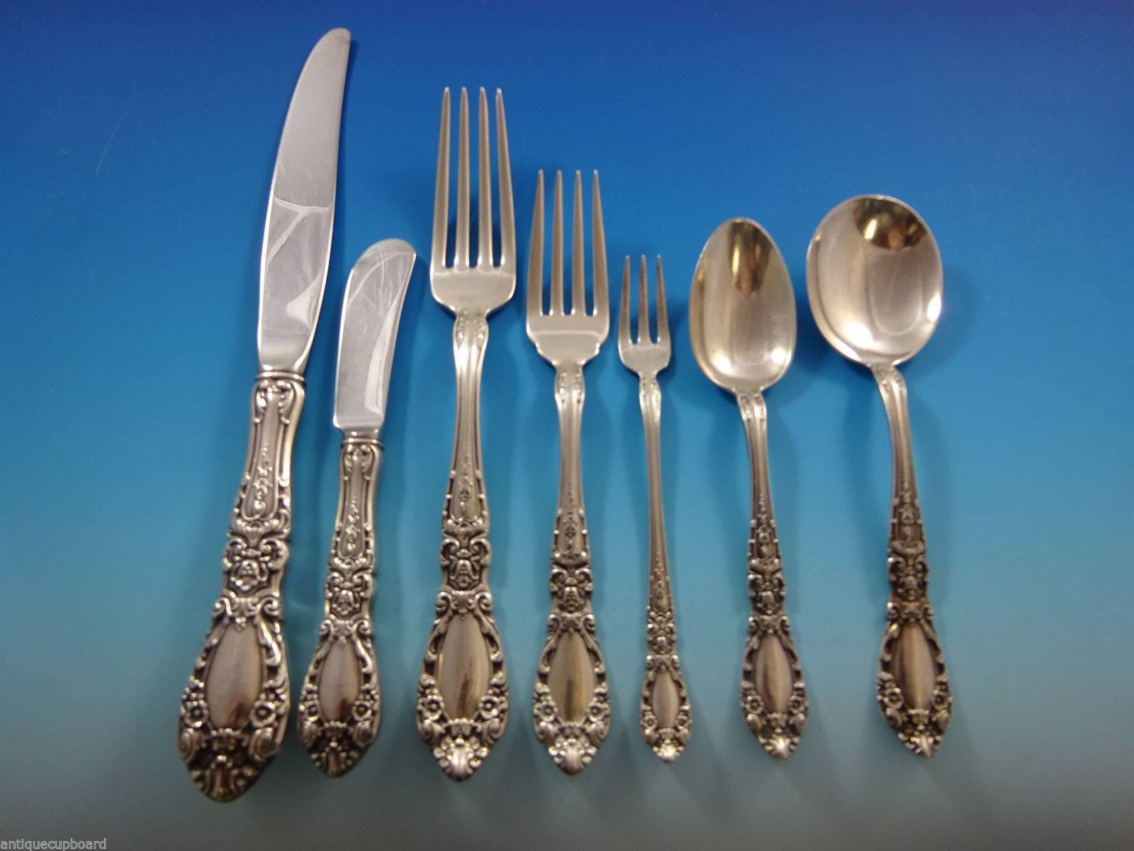 Beautiful dinner size prince Eugene by Alvin sterling silver flatware set, 61 pieces. This set includes:

Eight dinner size knives, 9 1/2
