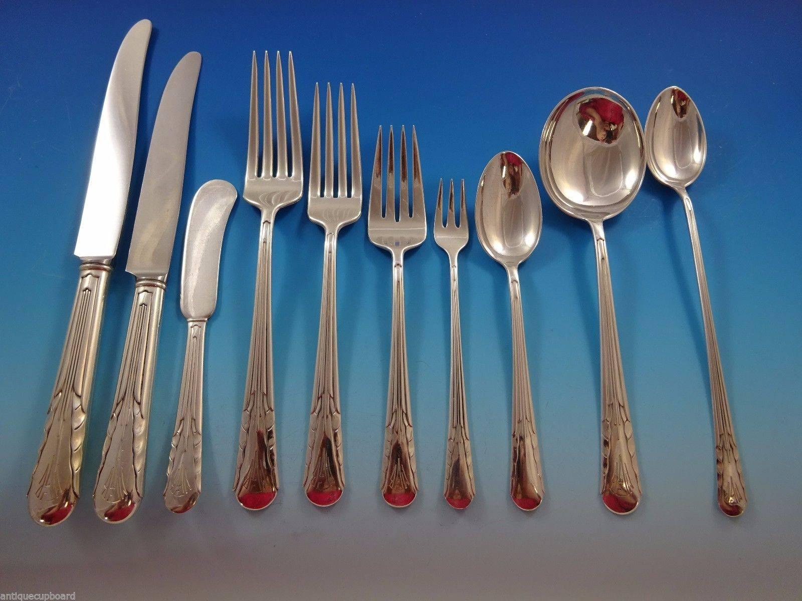 Juego de cubiertos de plata de ley Orchid by International - 120 piezas. Este juego incluye:

12 cuchillos tamaño cena, 9 1/2