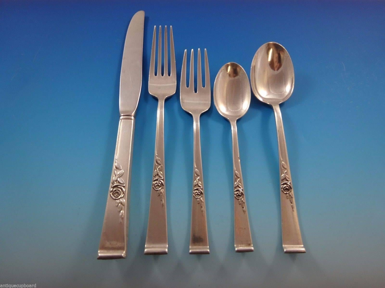 Beautiful Classic Rose by Reed & Barton sterling silver flatware set, 30 pieces. Great starter set! This set includes:

Six knives, 9 1/8