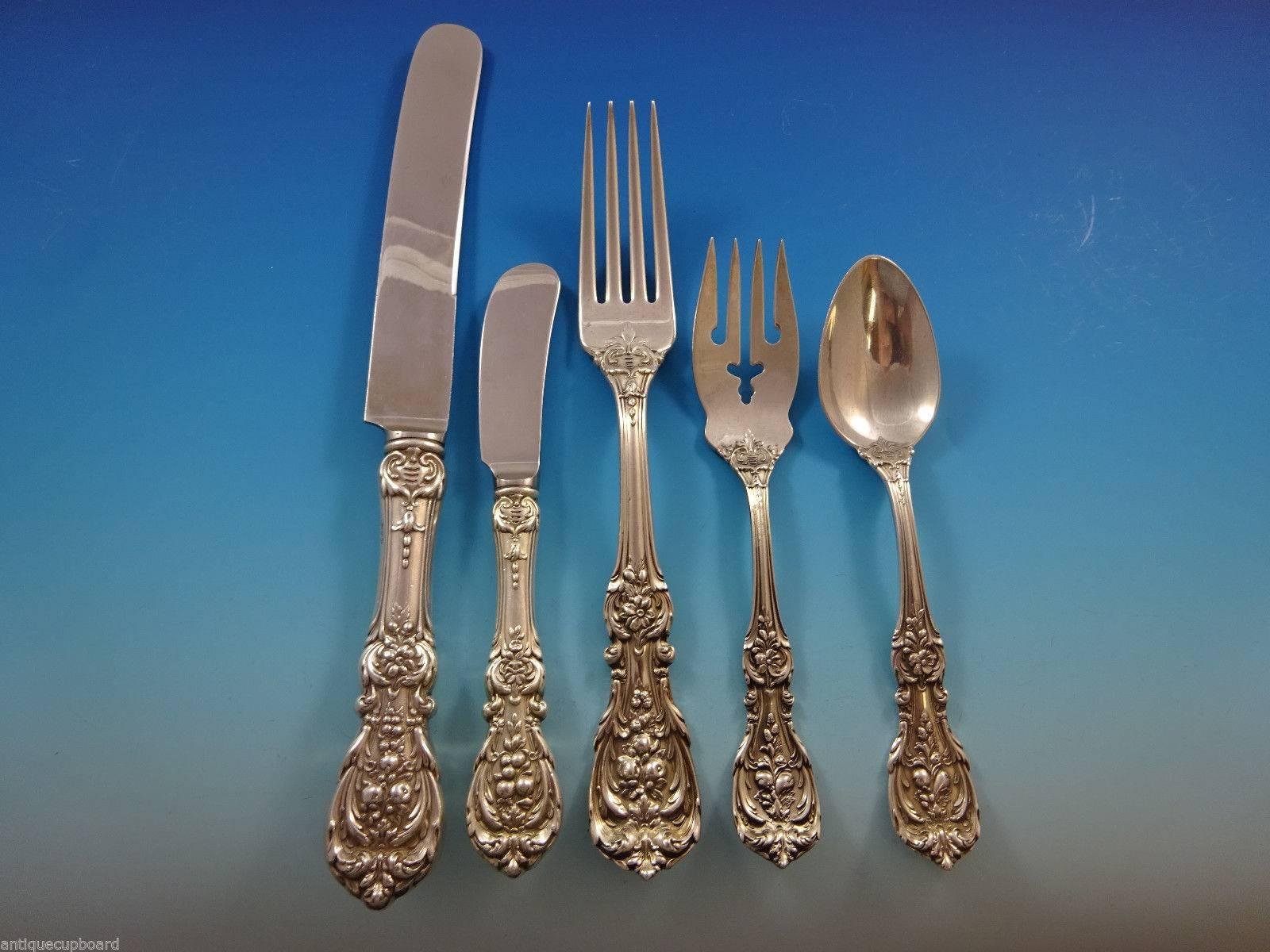 Often called America's most glorious sterling silver flatware pattern, Francis I is a true work of art. Each piece's central decoration represents a different cluster of fruit and flowers, giving your table a unique and Classic presentation. This is