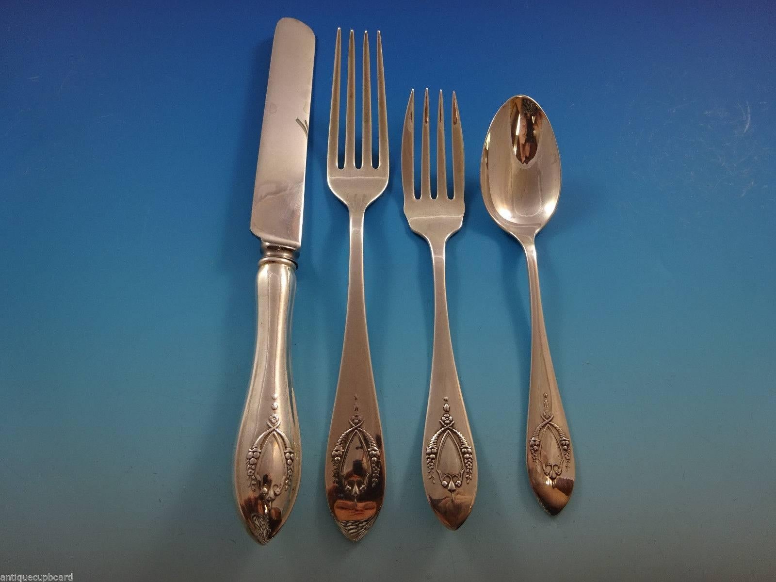 Mount Vernon by Lunt Silver Set di posate in argento per 12 persone Servizio 91 pezzi In condizioni ottime in vendita a Big Bend, WI