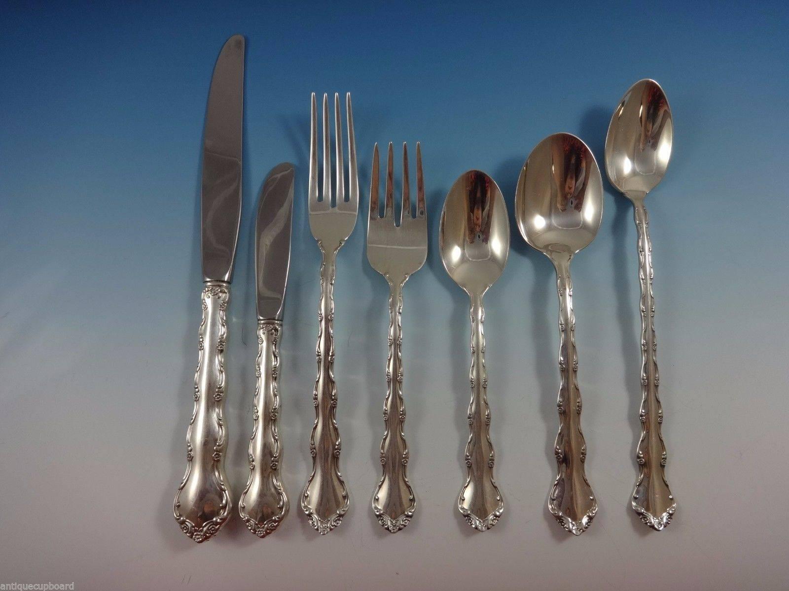 Beautiful Tara by Reed & Barton sterling silver flatware set of 63 pieces. This set includes:

Eight knives, 9 1/8