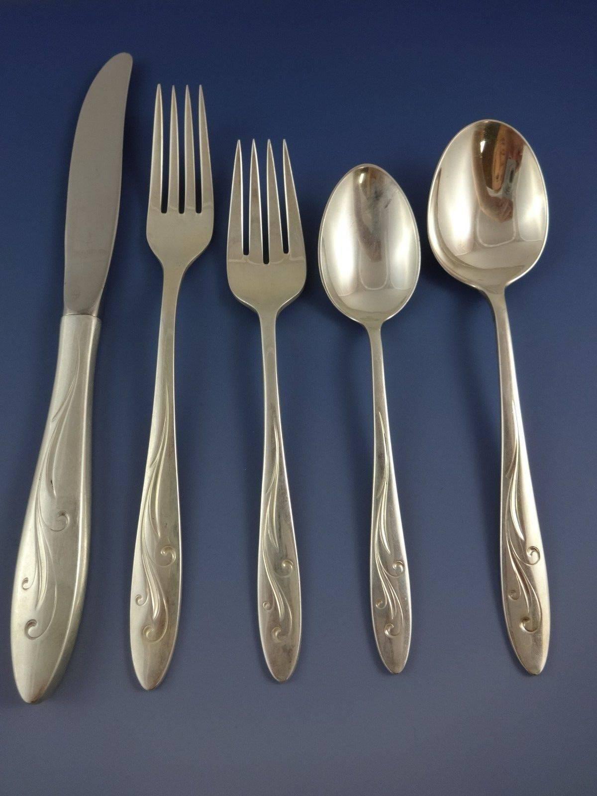 Awakening by Towle Sterling Silver Flatware Set for 8 Service 74 Pieces In Excellent Condition For Sale In Big Bend, WI