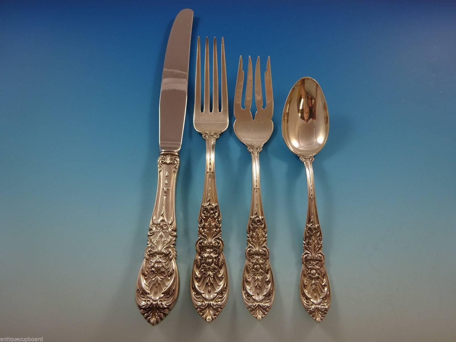 Richelieu by International Sterling Silver Flatware Set - 32 Pieces. This set includes: 

8 KNIVES, 9 1/4