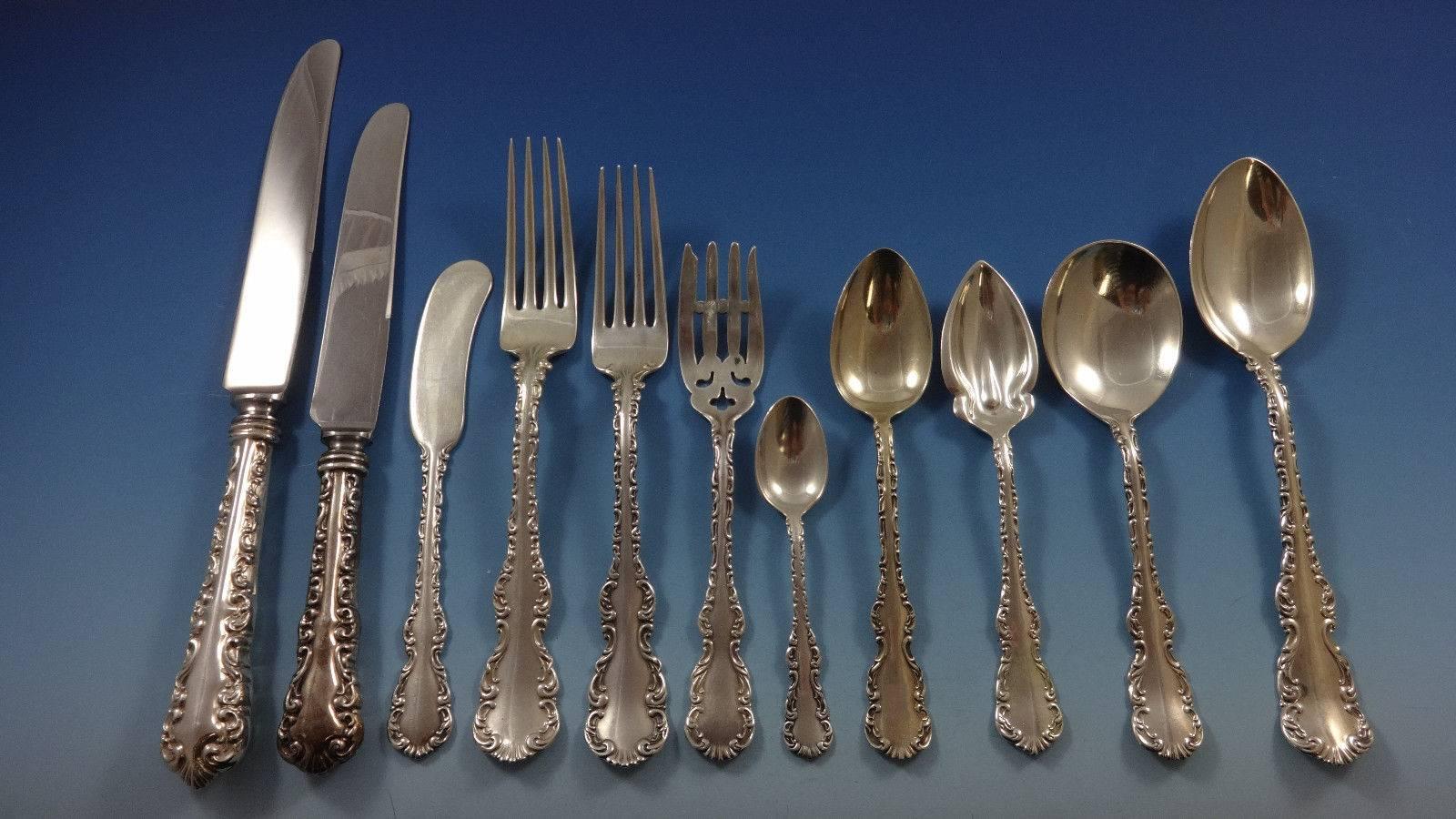 Beautiful Louis XV by Birks (Canadian) sterling silver flatware set of 90 pieces. This set includes:

Eight dinner knives, 9 3/4