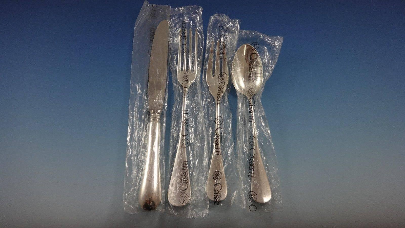 Medallion by Cassetti Sterling Silver Dinner Flatware Set Service 43 Pieces, New In Excellent Condition For Sale In Big Bend, WI