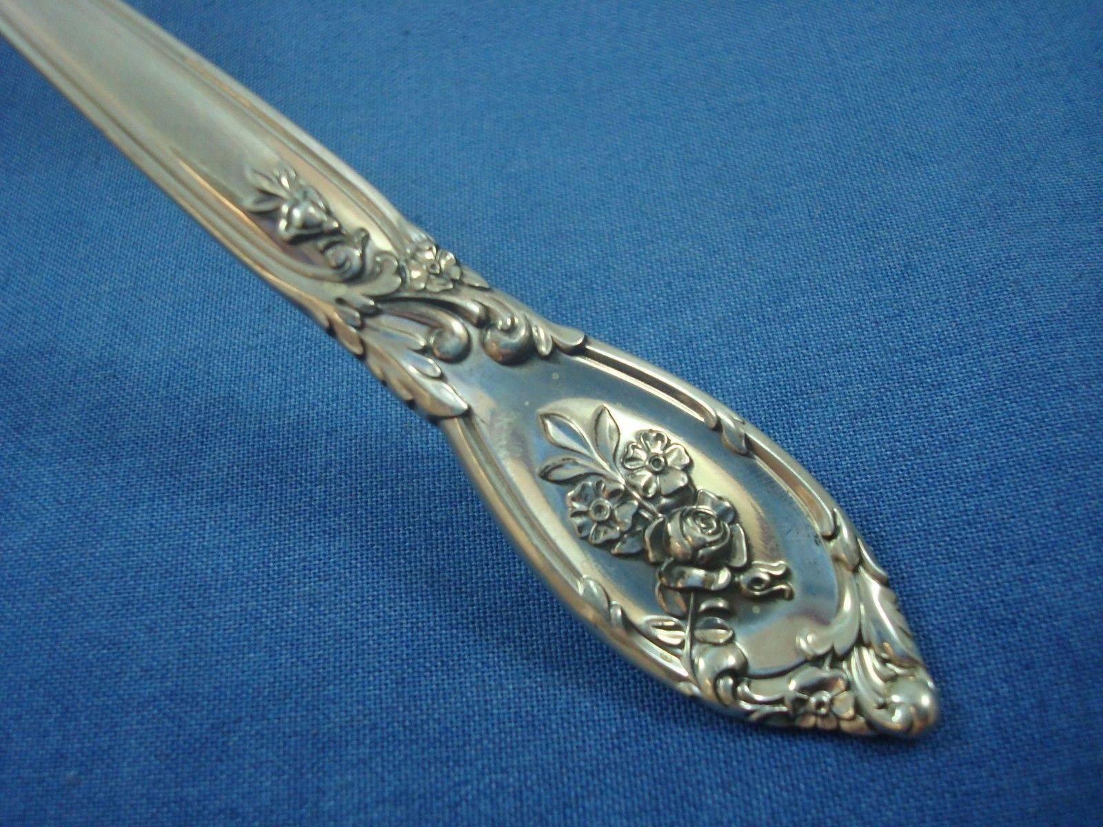 Rose Elegance by Lunt Sterling Silver Flatware Service Set of 63 Pieces In Excellent Condition In Big Bend, WI