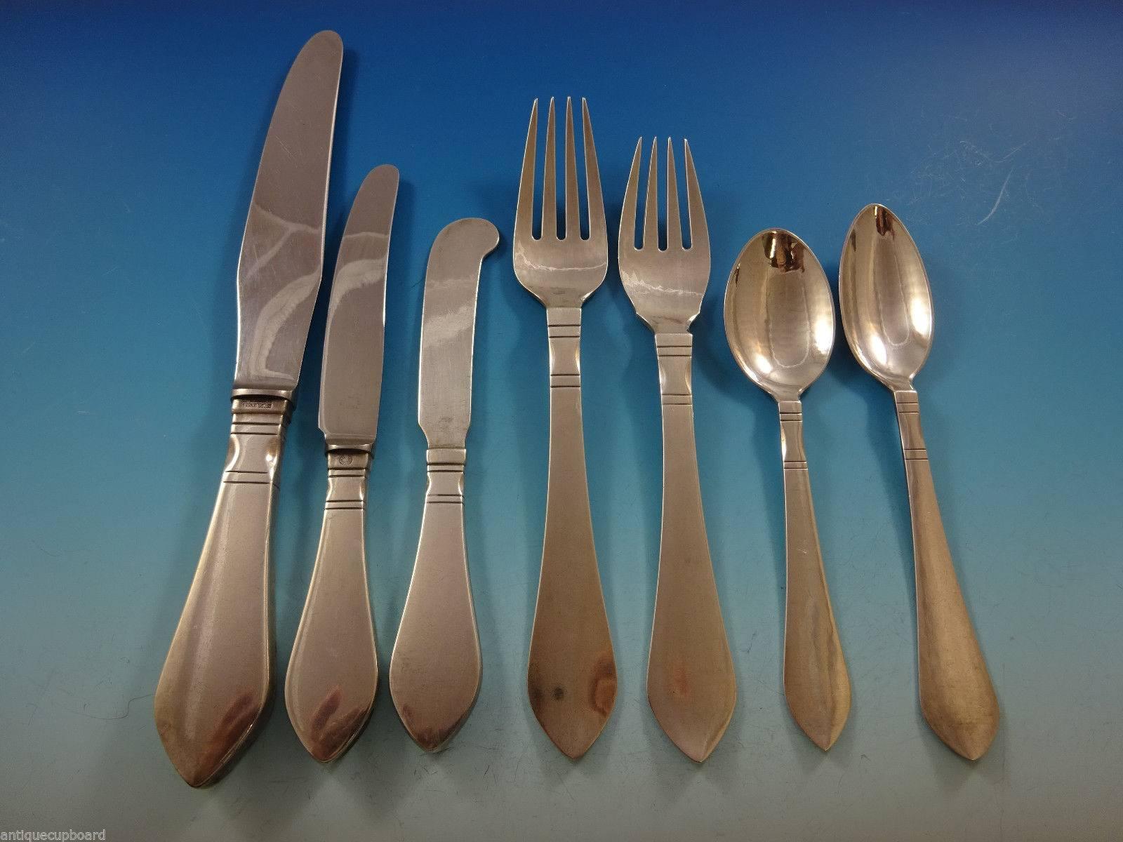 Designed in 1906 by Georg Jensen, the continental cutlery pattern was the first major cutlery range to emerge from the fledgling silversmithy that was established two years earlier in 1904. In designing continental, Georg Jensen was inspired by the