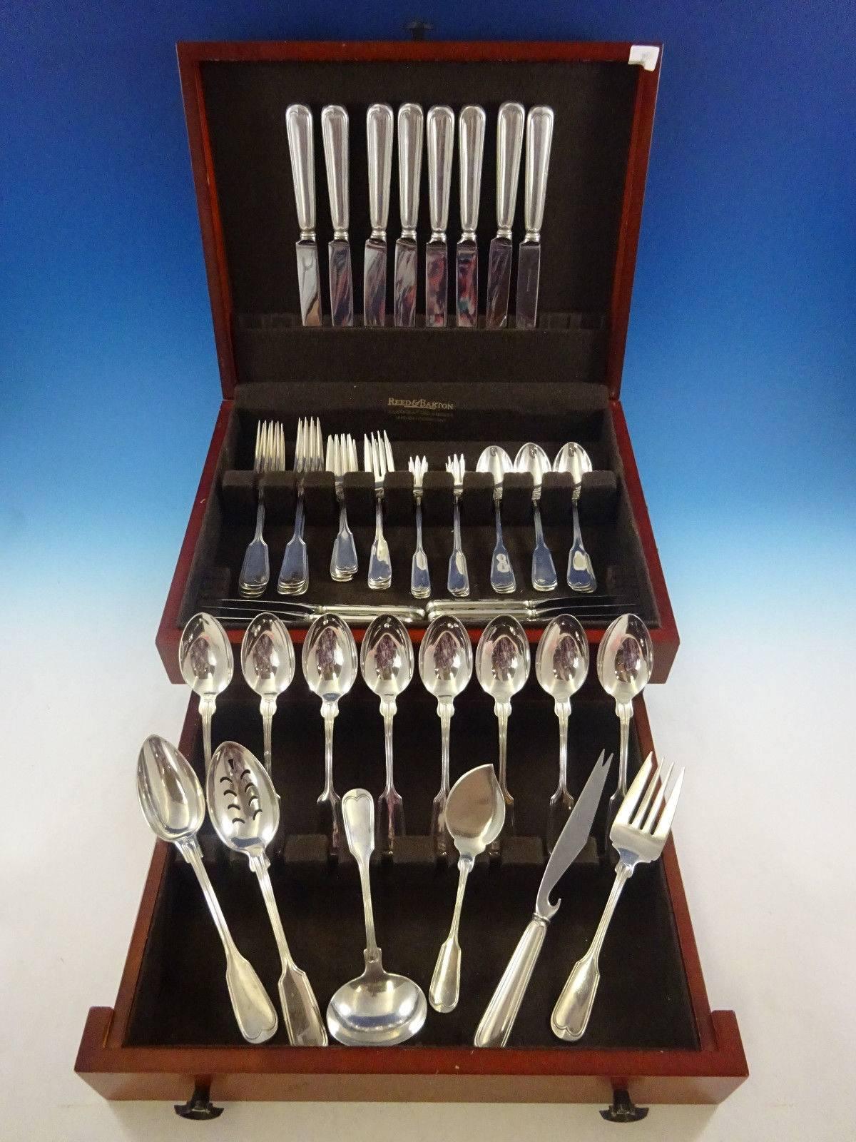 Exceptional Fiddle Thread by Frank Smith sterling silver dinner size flatware set of 62 pieces. This set includes:

 
Eight dinner knives, 9 3/8