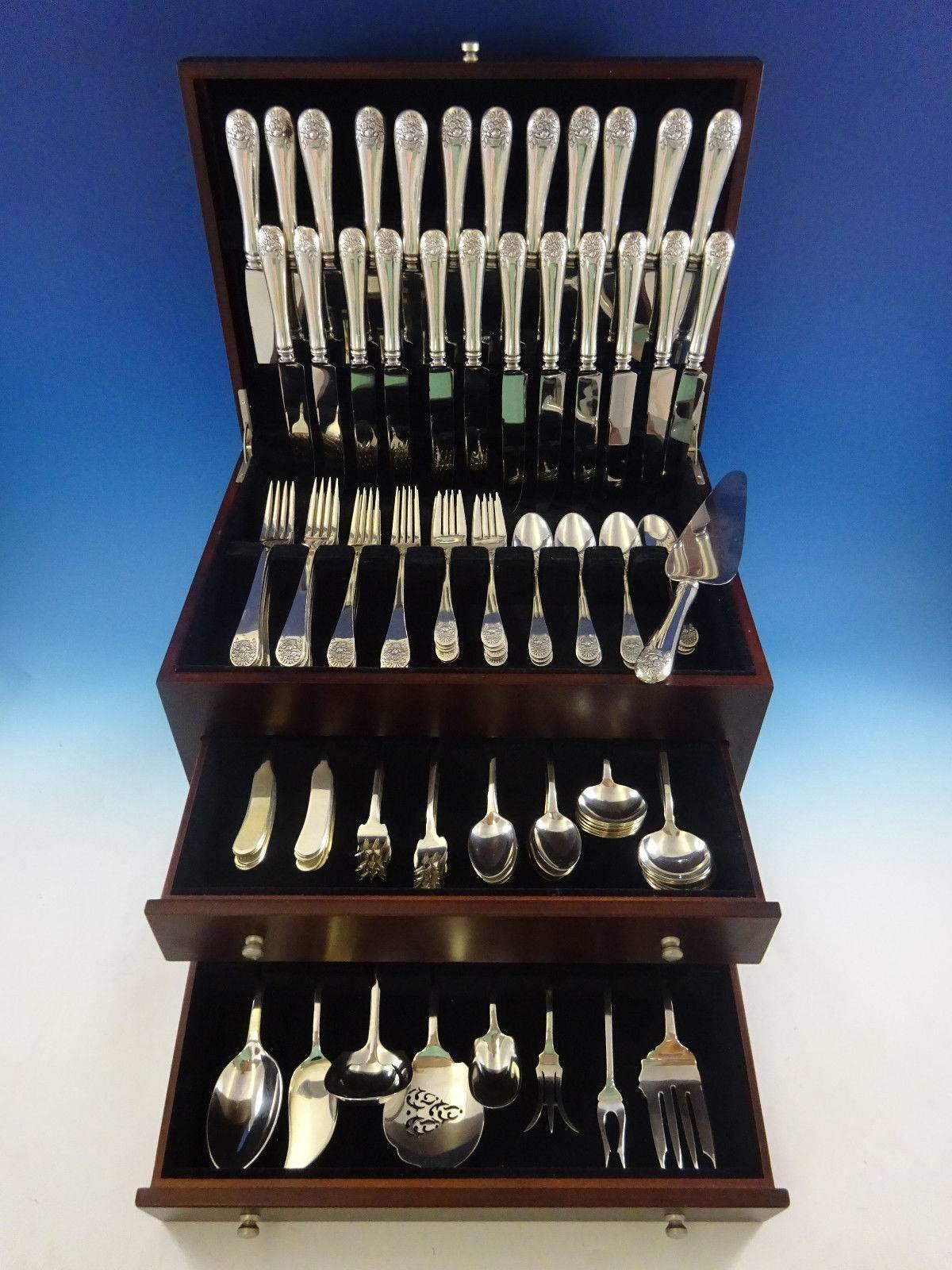 Rare vintage Basket of Flowers by Tuttle Sterling Silver Dinner and Luncheon Flatware set - 126 pieces. Hallmark for President Herbert Hoover (1929-1933). This set includes:
 
12 Dinner Size Knives, 9 3/4