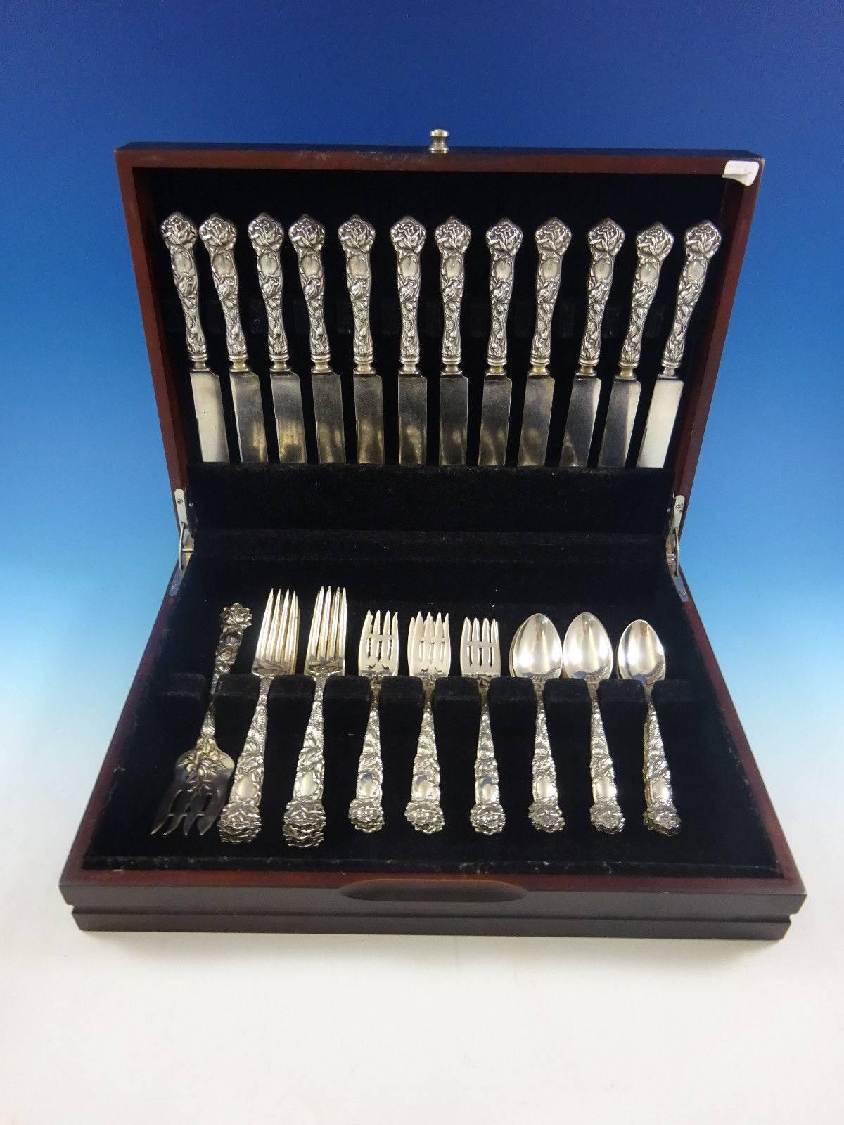 Beautiful Bridal Rose by Alvin sterling silver flatware set of 49 pieces. This set includes:

 Measures:
12 knives, blunt, 9