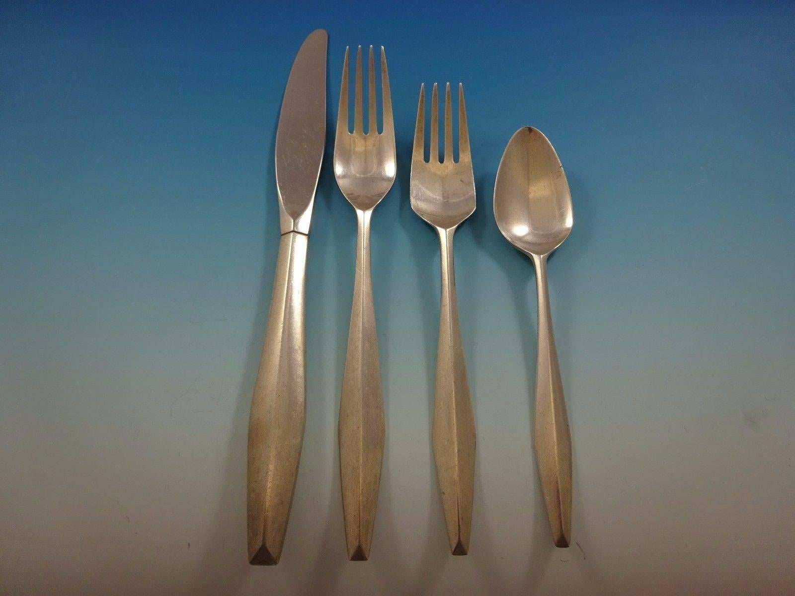Diamond by Reed and Barton Sterling Silver Flatware Service Set 28 Pcs Gio Ponti In Excellent Condition In Big Bend, WI