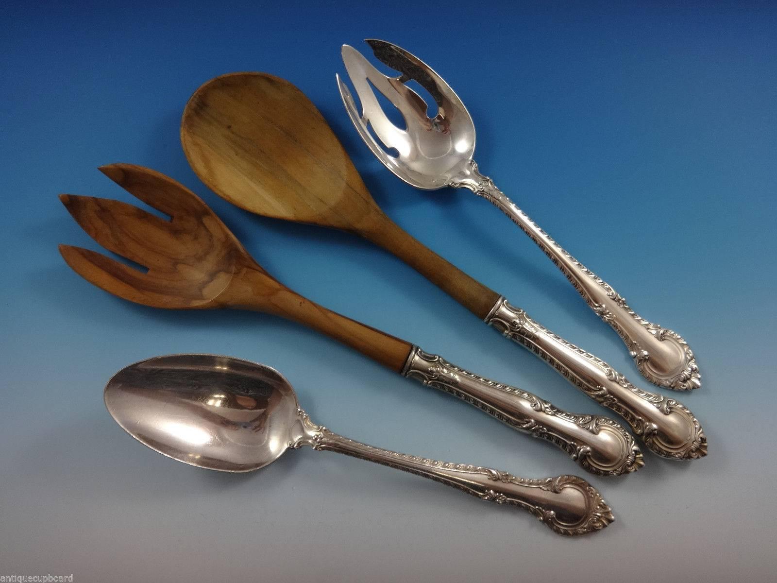 Argent sterling Service de couverts en argent sterling anglais Gadroon par Gorham pour 8 personnes 95 pièces en vente