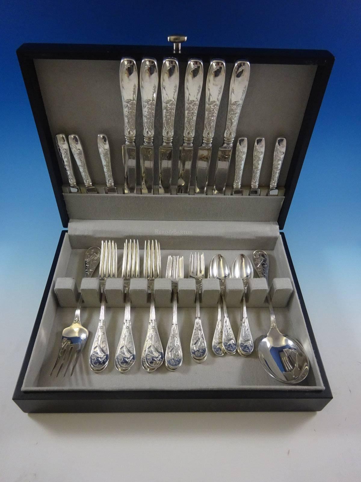 Audubon by Tiffany & Co. sterling silver dinner size flatware set, 32 pieces. Great starter set! 

This set includes:

Six dinner size knives, 10 1/8