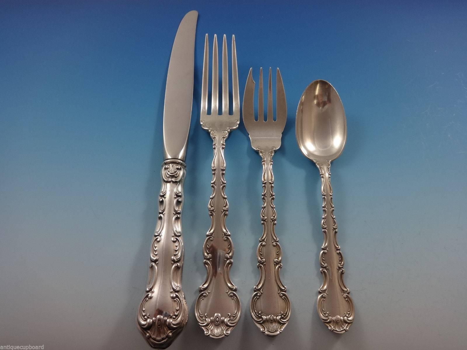 Strasbourg by Gorham Sterling Silver Dinner Flatware Service, Set of 18 In Excellent Condition In Big Bend, WI