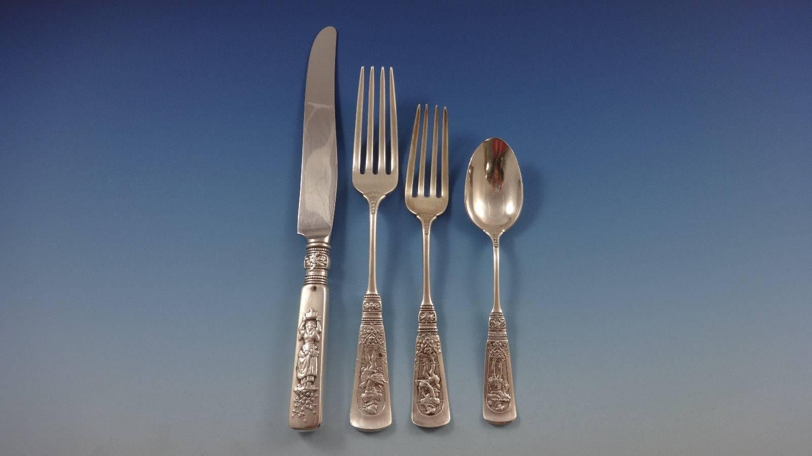 Fontainebleau by Gorham Sterling Silver Flatware Set for 12 Service 123 Pieces In Excellent Condition In Big Bend, WI