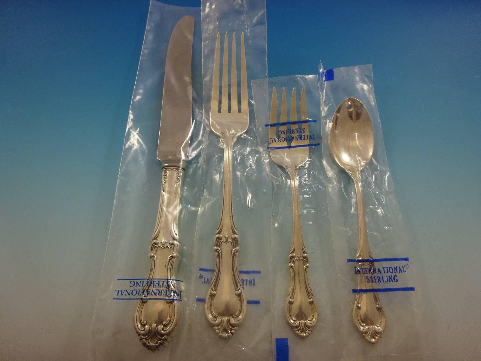 Joan of Arc by International Sterling Silver Flatware Set, Service Dinner In Excellent Condition In Big Bend, WI