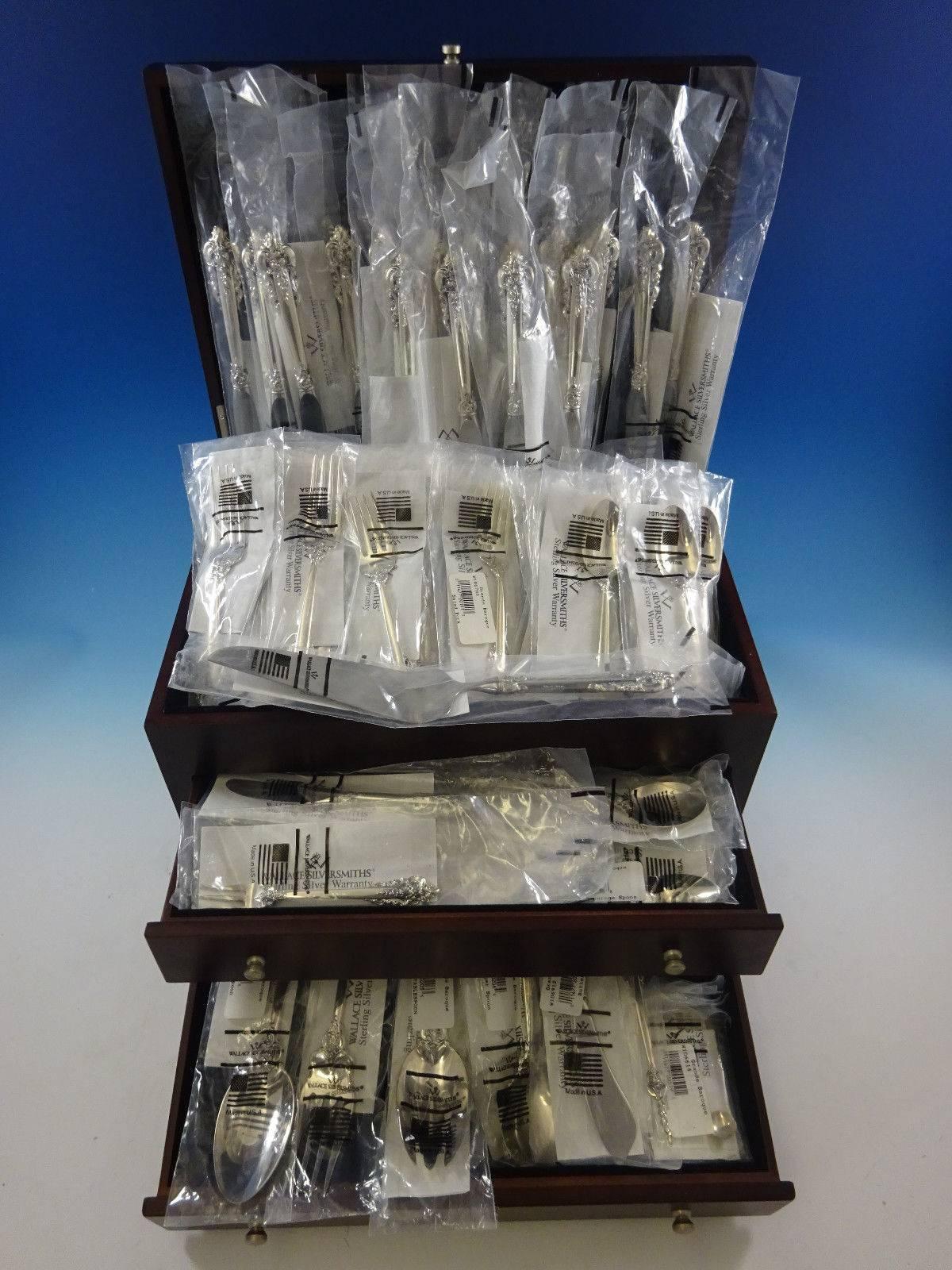 Massive brand new Grande Baroque by Wallace sterling silver flatware set of 198 pieces in factory sleeves. This set includes:

16 regular knives, 8 7/8