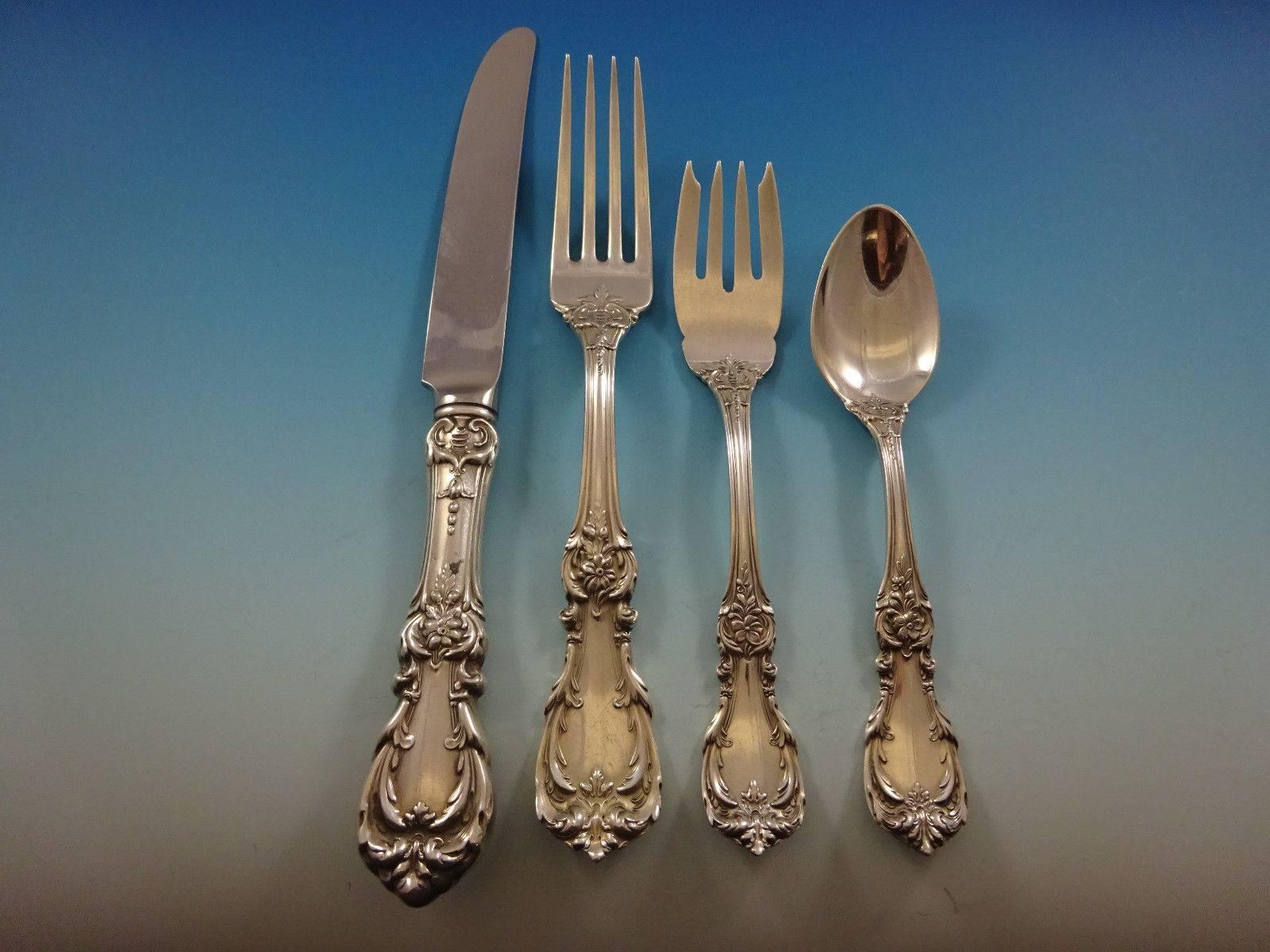 Burgundy by Reed and Barton Sterling Silver Flatware Set 12 Dinner Service 84 Pc In Excellent Condition For Sale In Big Bend, WI
