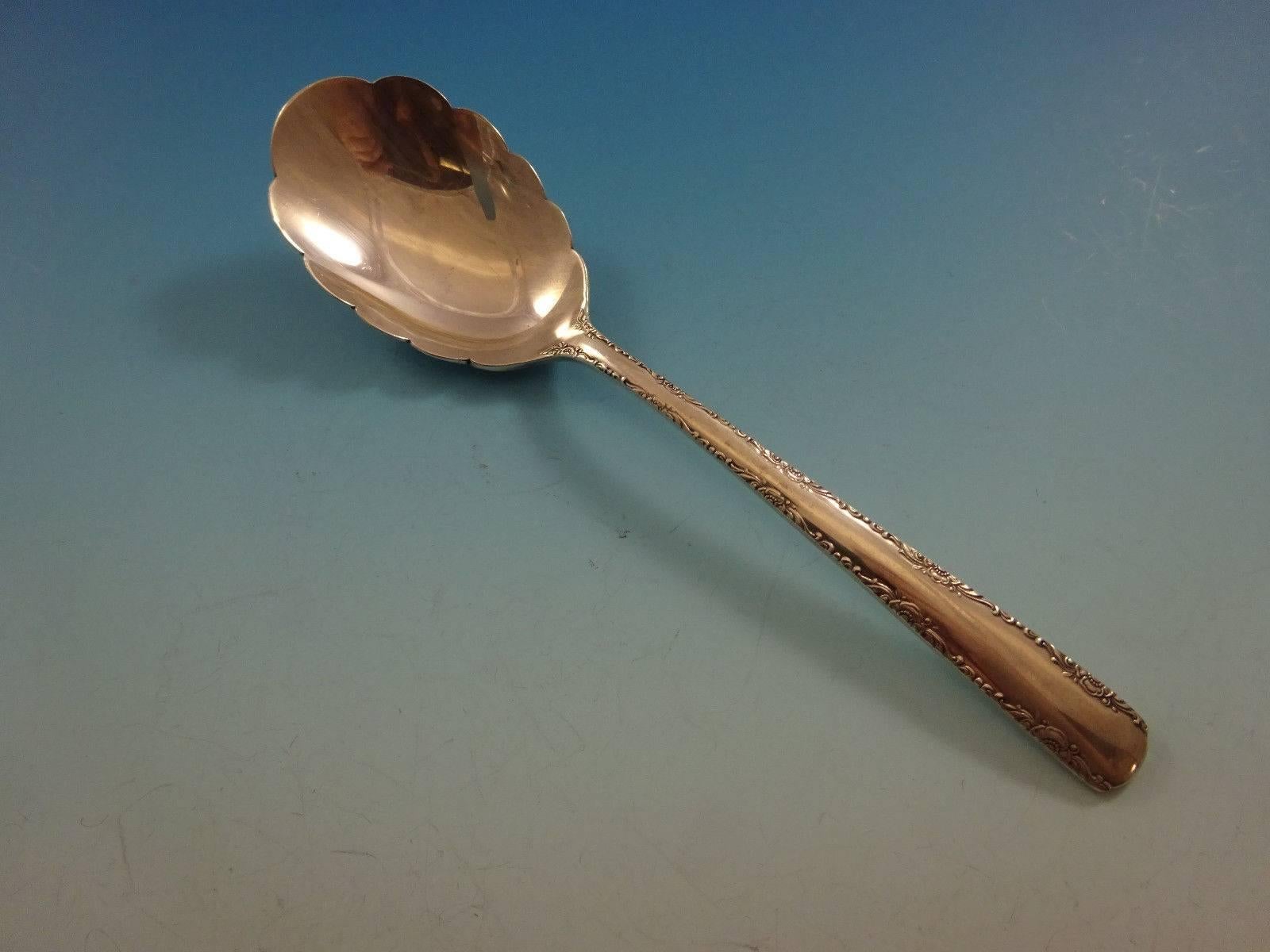 20ième siècle Ensemble de huit couverts en argent sterling service à déjeuner 37 pièces Camellia by Gorham en vente