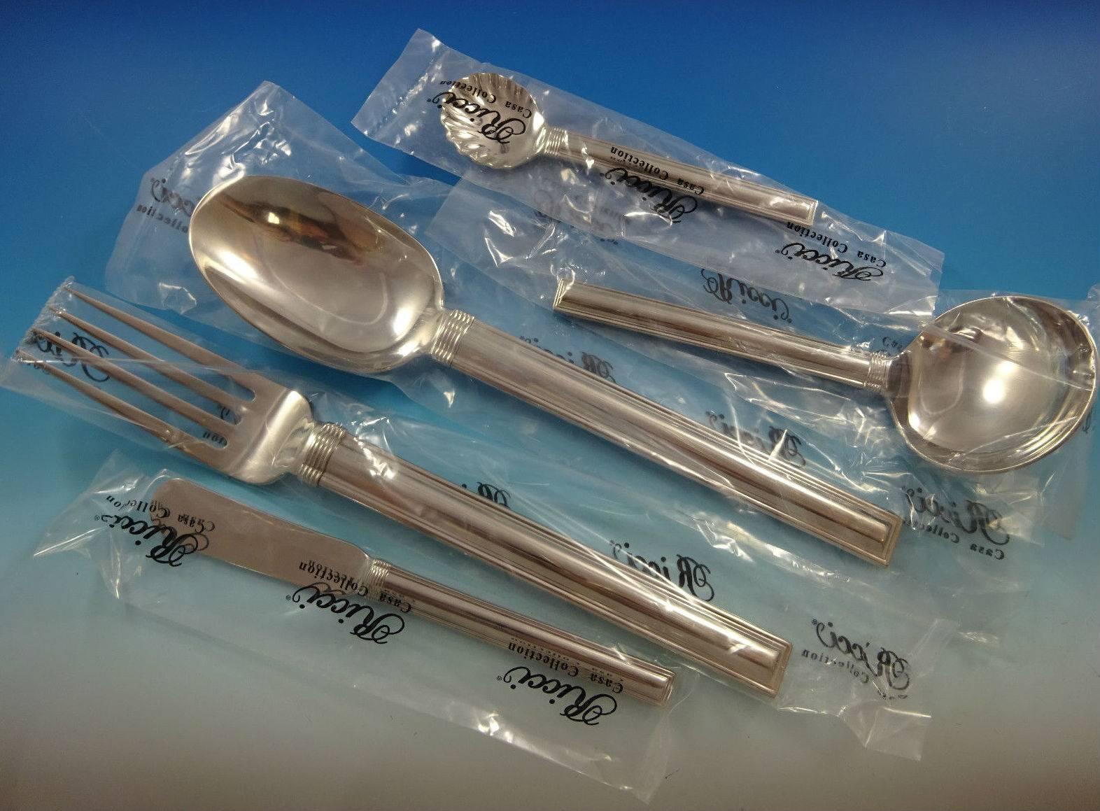 Capri by Ricci Stainless Steel Flateware Set 12 Service Dinner New 65 Pieces In Excellent Condition In Big Bend, WI