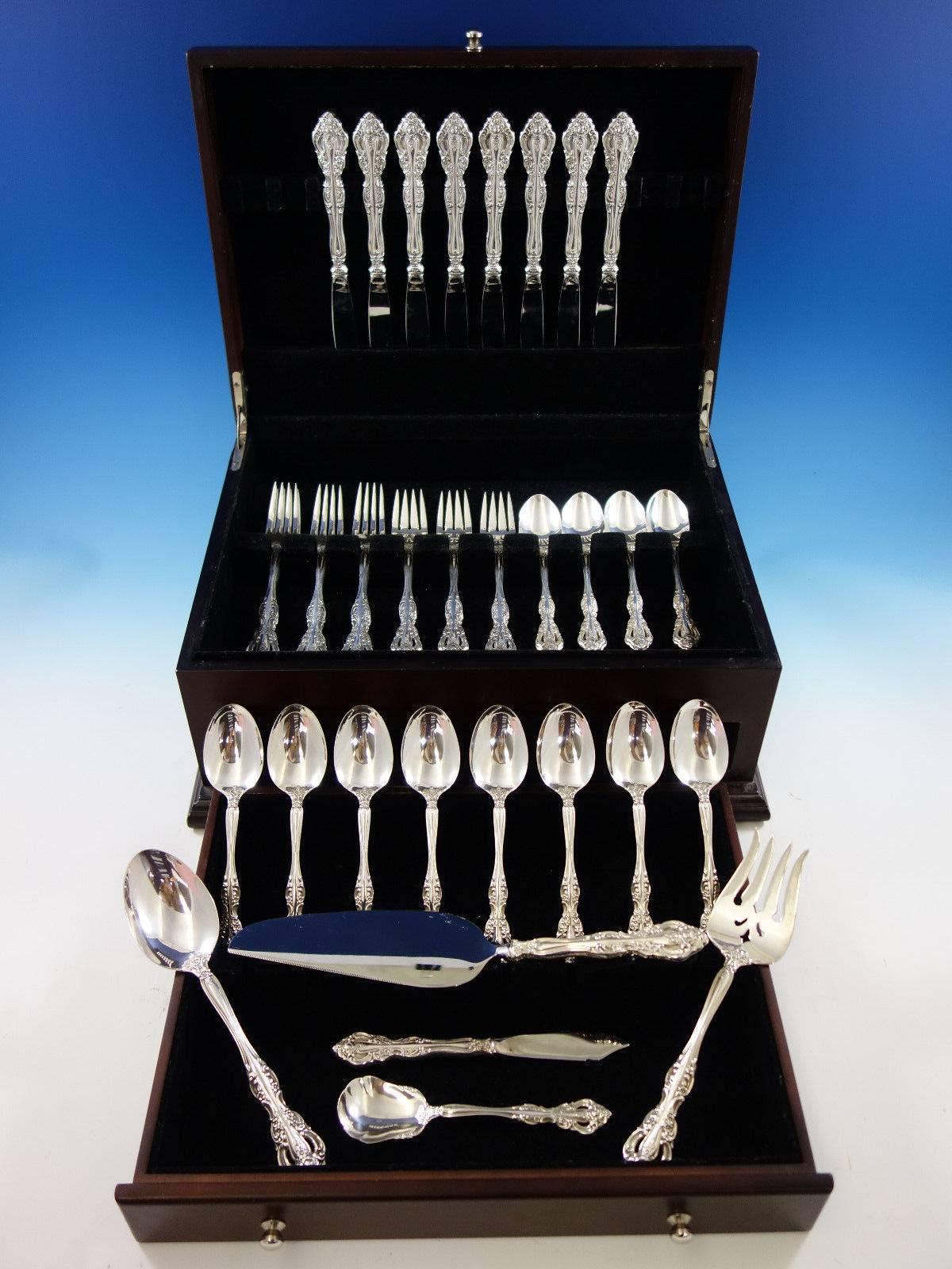 Eight knives 9", eight forks 7 1/4", eight salad forks 6 1/2",
eight teaspoons 6", eight place soup spoons 6 1/2",
one serving spoon 8 1/4", one cold meat fork 8 3/8",
one sugar spoon 6", one hollow handle