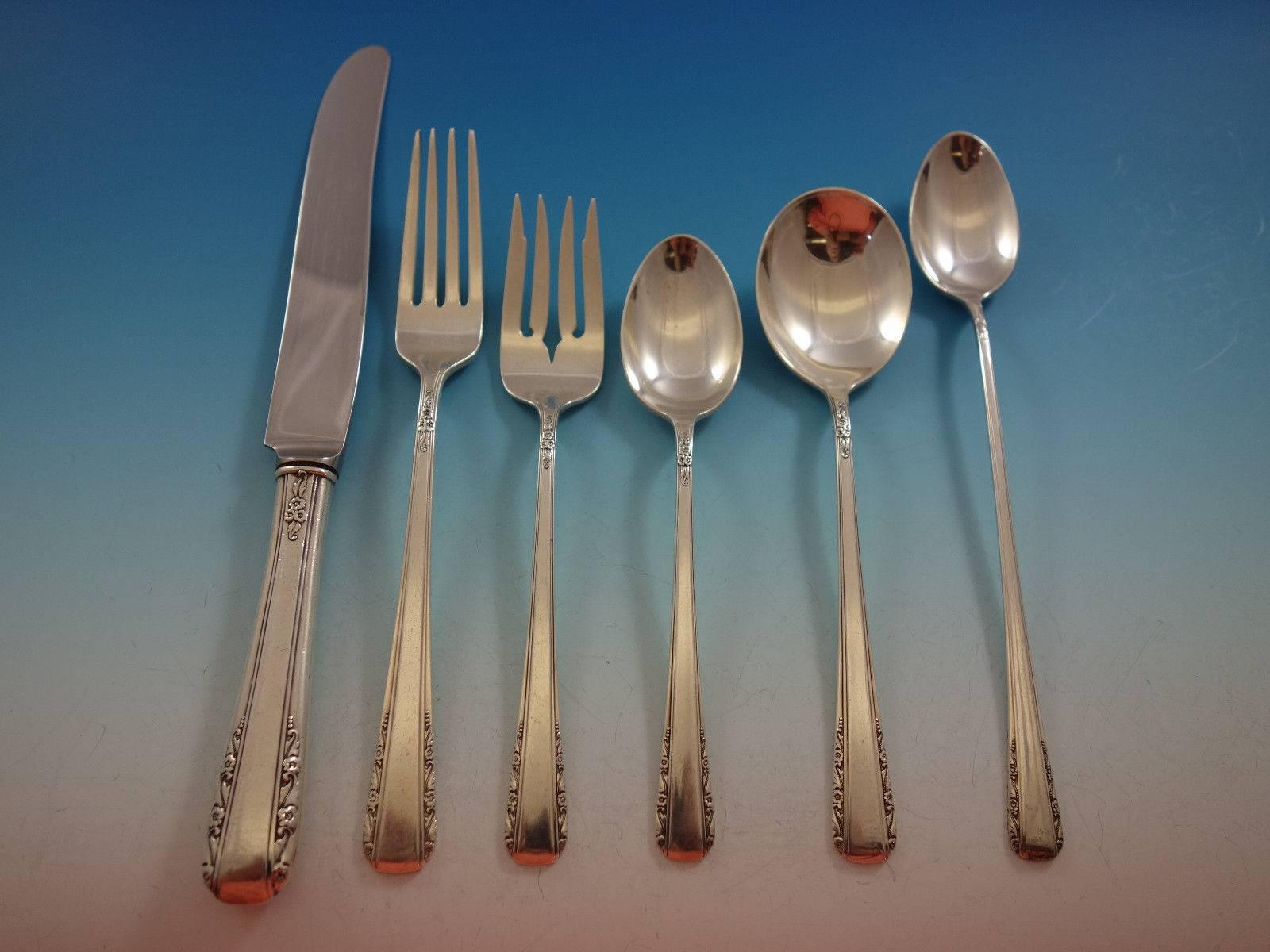 Service de couverts en argent sterling Courtship par International pour 12 personnes 83 pièces Excellent état - En vente à Big Bend, WI