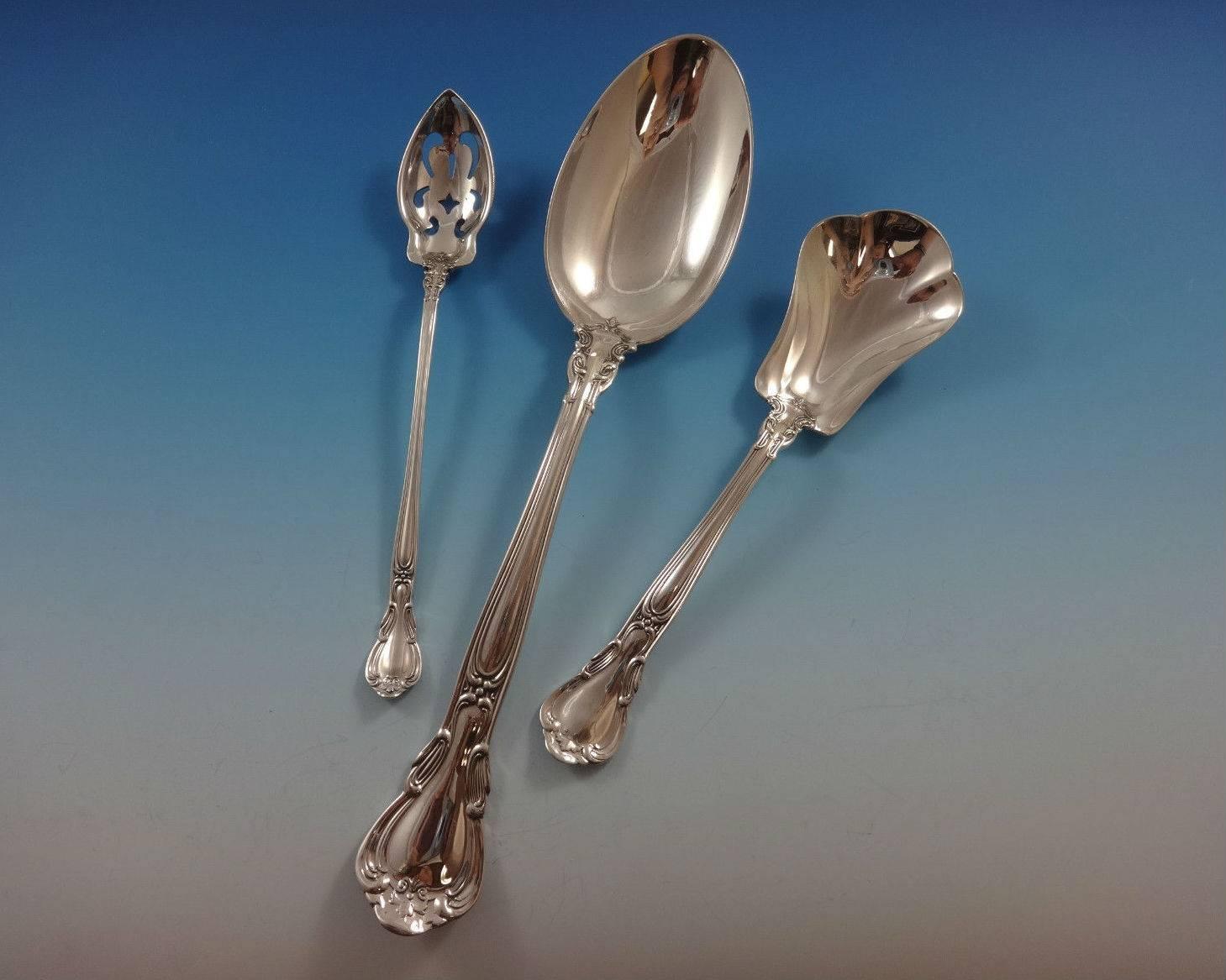 Chantilly by Gorham Sterling Silver Flatware Set 12 Service Luncheon, 110 Pieces In Excellent Condition For Sale In Big Bend, WI