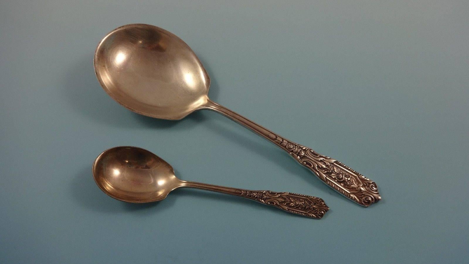 20th Century Milburn Rose by Westmorland Sterling Silver Flatware Set Service  For Sale