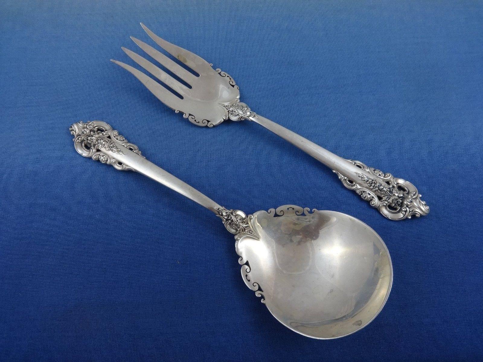 Grande Baroque by Wallace Sterling Silver Flatware Set Service Dinner 66 Pieces  In Excellent Condition For Sale In Big Bend, WI