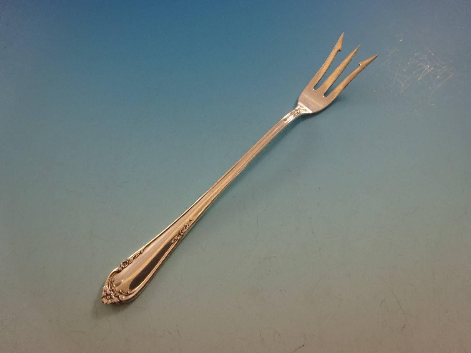 20ième siècle Ensemble de couverts en argent sterling 12 services 63 pièces Dancing Flowers par Reed & Barton en vente