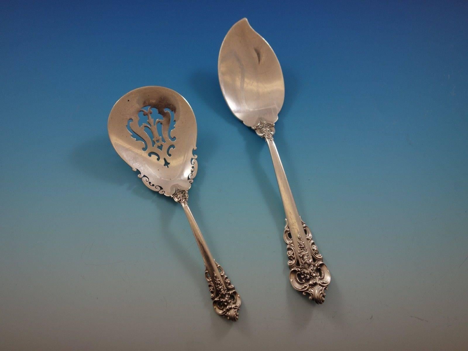 Service de couverts en argent sterling Grande Baroque de Wallace, 203 pièces en vente 2