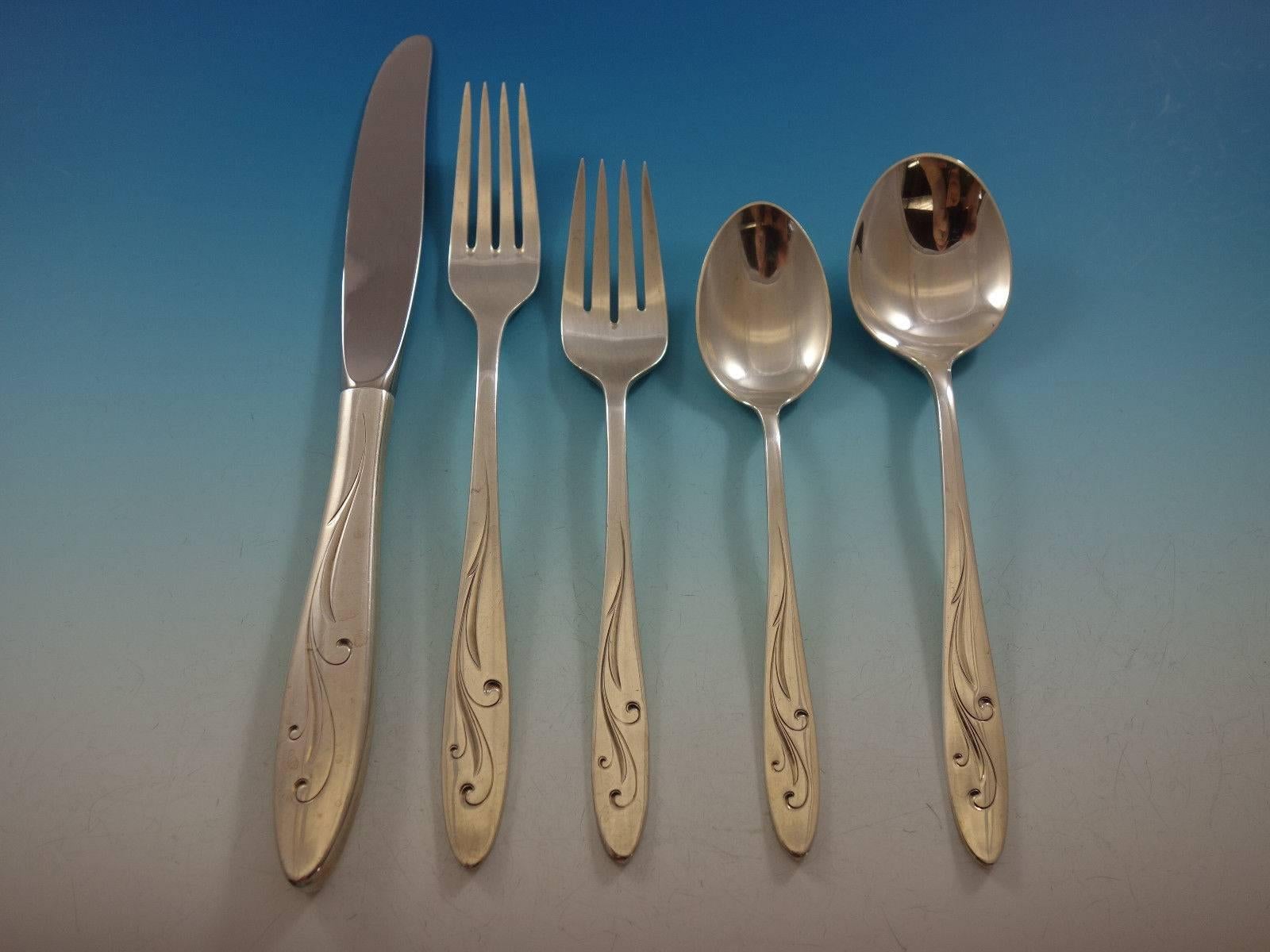 Awakening by Towle Sterling Silver Flatware Set 8 Service Luncheon 42 Pieces In Excellent Condition For Sale In Big Bend, WI