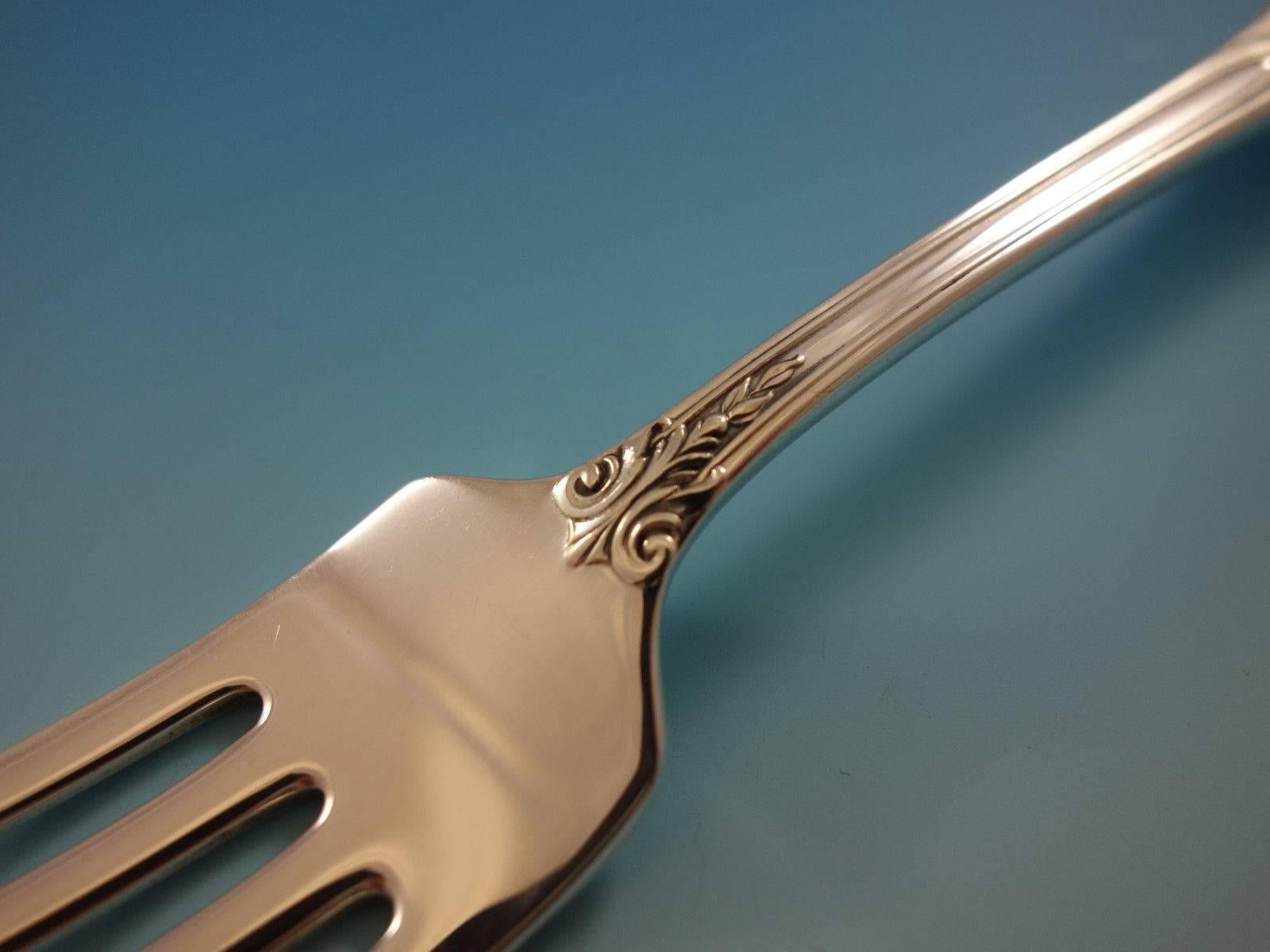 Rose Point by Wallace Set di posate in argento per 8 persone Servizio di 41 pezzi per la cena In condizioni ottime in vendita a Big Bend, WI