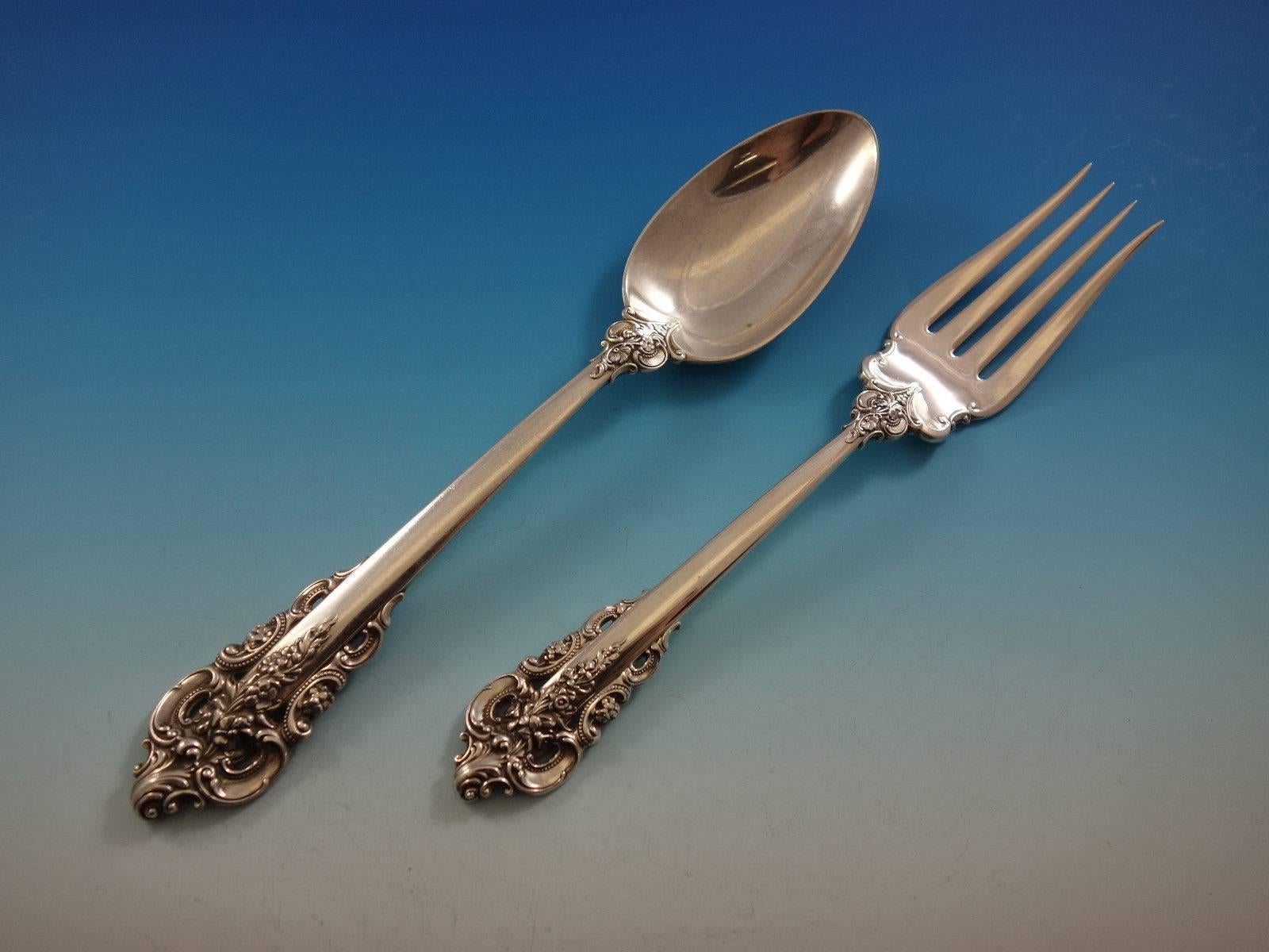 Grande Baroque by Wallace Sterling Silver Flatware Set 12 Dinner Size + Tea Set In Excellent Condition In Big Bend, WI
