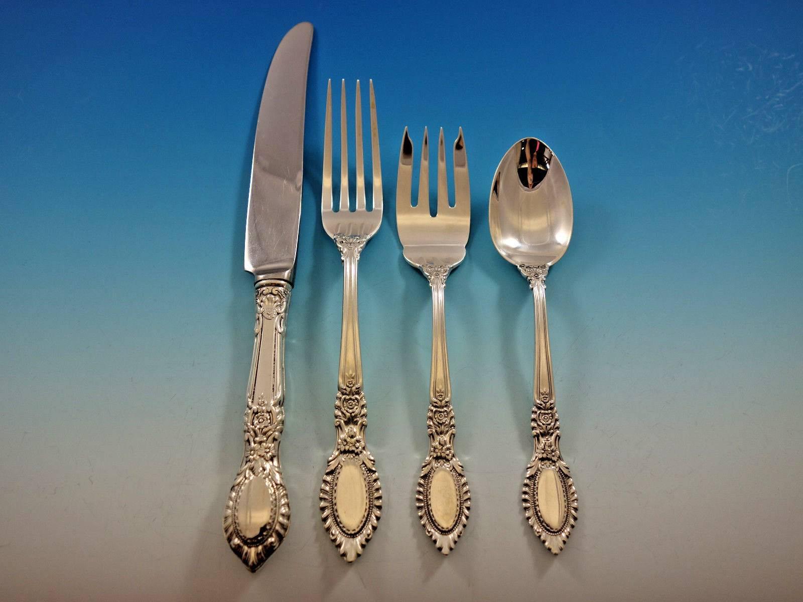 Guildhall by Reed and Barton Sterling Silver Flatware Set 8 Service 35 Pieces In Excellent Condition For Sale In Big Bend, WI