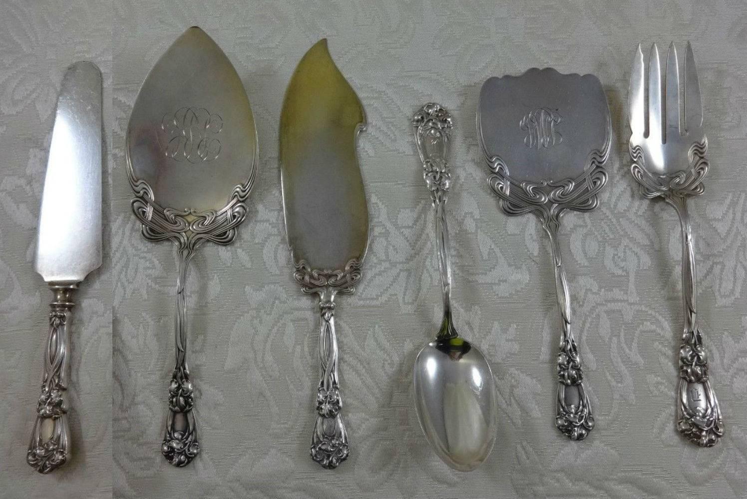 Iris & New Art by Durgin Sterling Silver Flatware Set Service Nouveau 177 Pieces In Excellent Condition In Big Bend, WI