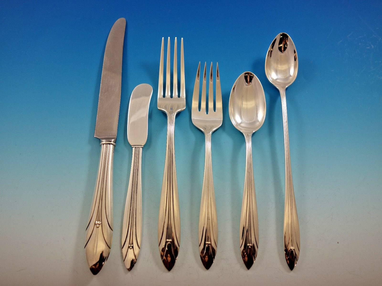 Elsinore by International Sterling Silver Flatware Set Eight Service 49 Pieces In Excellent Condition For Sale In Big Bend, WI