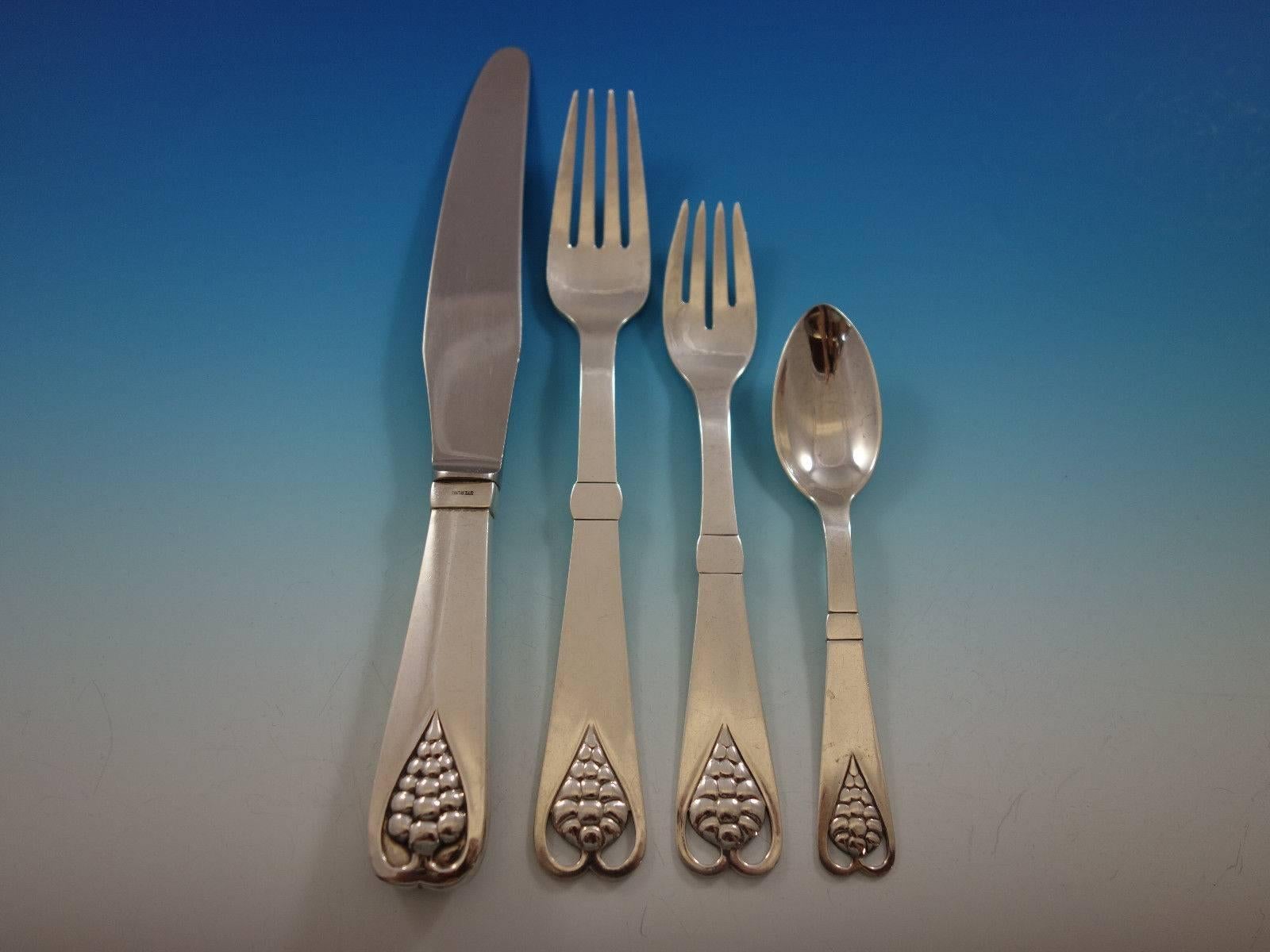 Ornamental #19 by Georg Jensen Sterling Silver Flatware Set Service 129 Pc Grape In Excellent Condition For Sale In Big Bend, WI