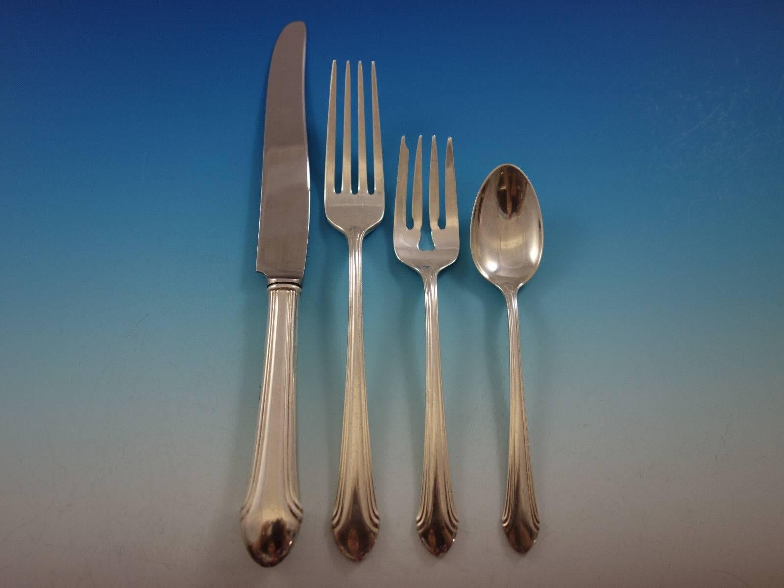 20th Century Romantique by Alvin Sterling Silver Flatware Set 12 Service 98 Pcs Dinner For Sale