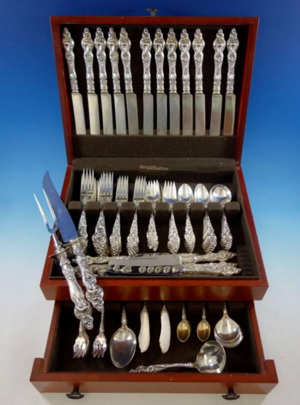 Les six Fleurs by Reed & Barton sterling silver dinner and luncheon size flatware set, 125 pieces. This set includes: 

12 large banquet size knives, 10 1/2