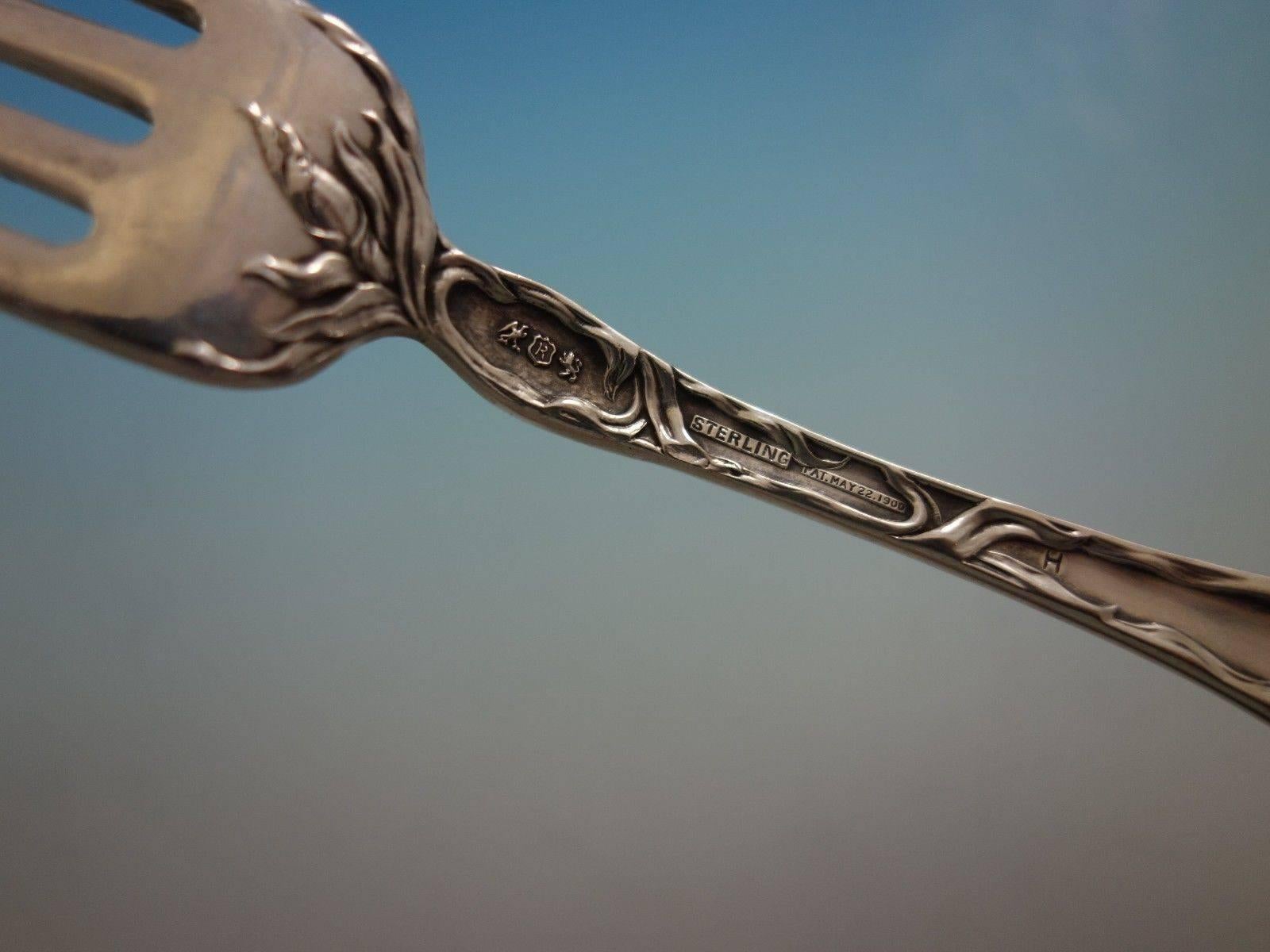 Argent sterling Service de couverts en argent sterling Les Cinq Fleurs de Reed and Barton, 60 pièces en vente